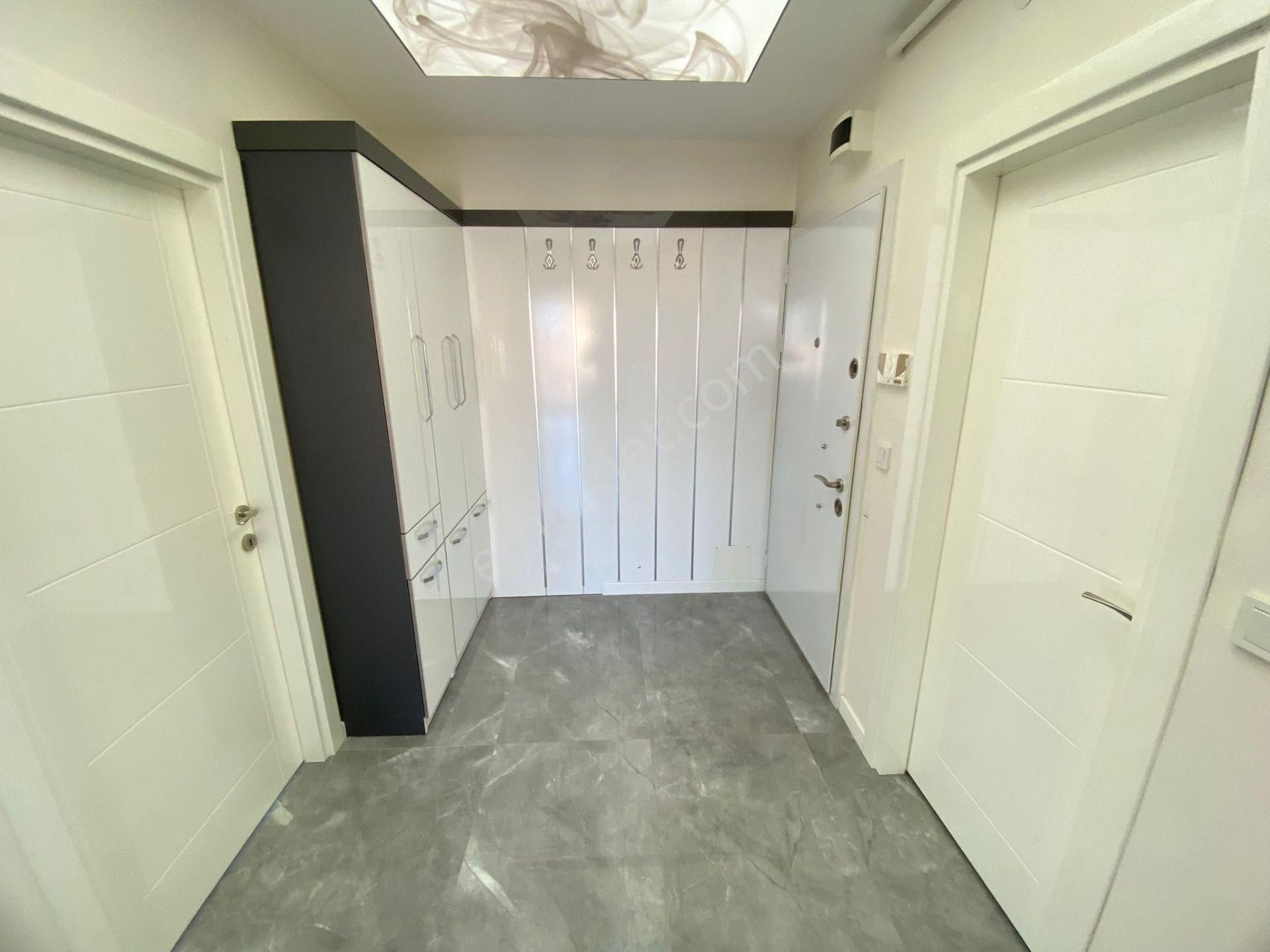 Dikmen 'de Yüksek Krediye Uygun !!! Nakış Sokak’ta Satılık Arakat Ultra Lüks Manzaralı Daire - Görsel 26