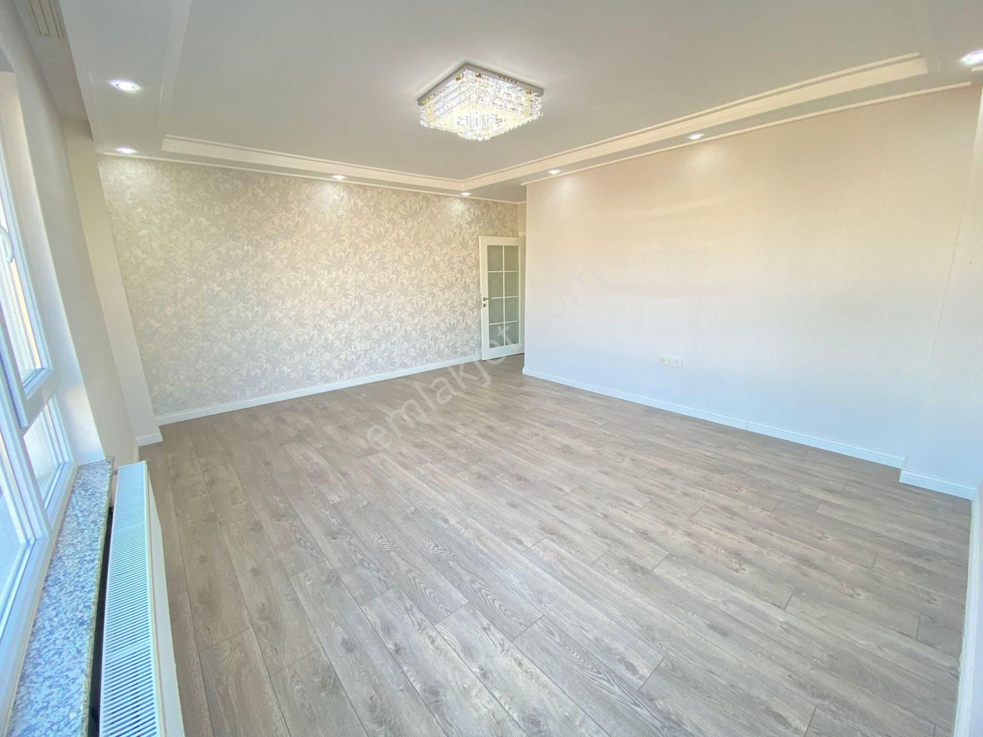 Dikmen 'de Yüksek Krediye Uygun !!! Nakış Sokak’ta Satılık Arakat Ultra Lüks Manzaralı Daire - Görsel 6