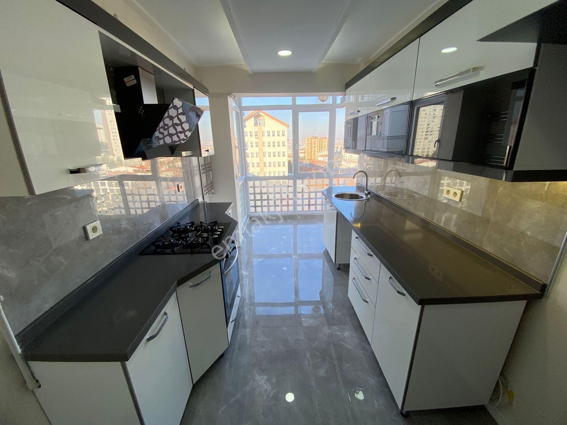 Dikmen 'de Yüksek Krediye Uygun !!! Nakış Sokak’ta Satılık Arakat Ultra Lüks Manzaralı Daire - Görsel 25