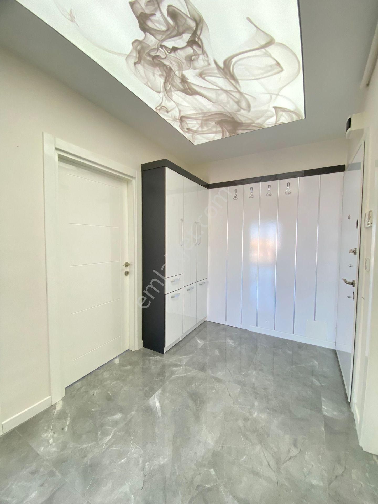 Dikmen 'de Yüksek Krediye Uygun !!! Nakış Sokak’ta Satılık Arakat Ultra Lüks Manzaralı Daire - Görsel 16