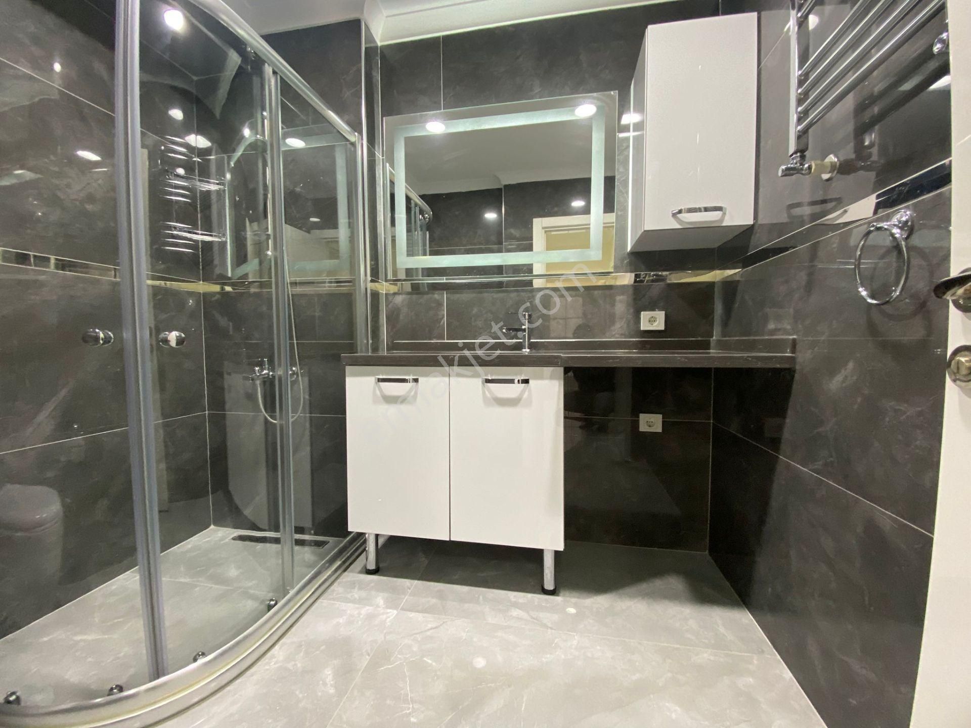 Dikmen 'de Yüksek Krediye Uygun !!! Nakış Sokak’ta Satılık Arakat Ultra Lüks Manzaralı Daire - Görsel 4