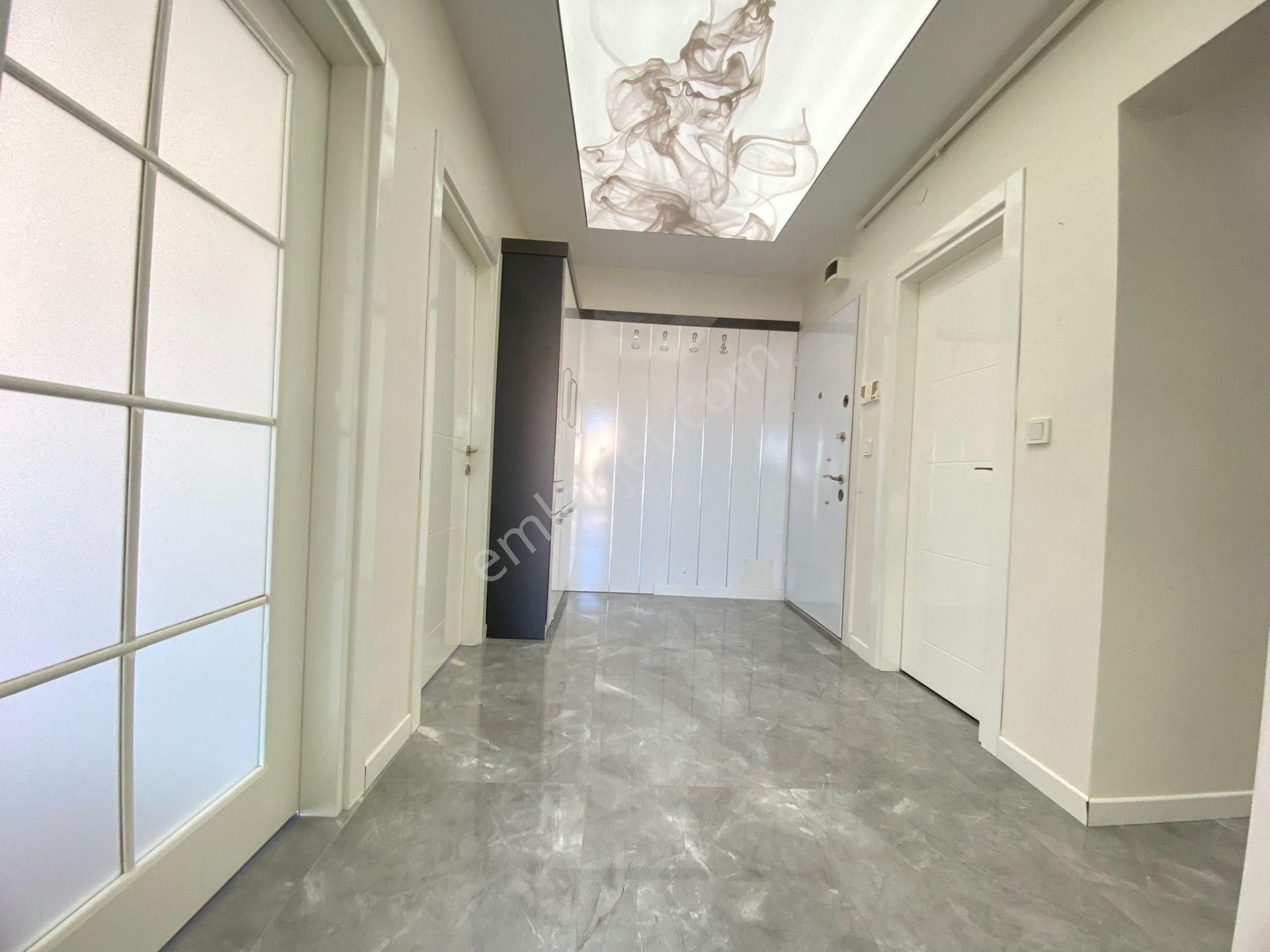 Dikmen 'de Yüksek Krediye Uygun !!! Nakış Sokak’ta Satılık Arakat Ultra Lüks Manzaralı Daire - Görsel 27