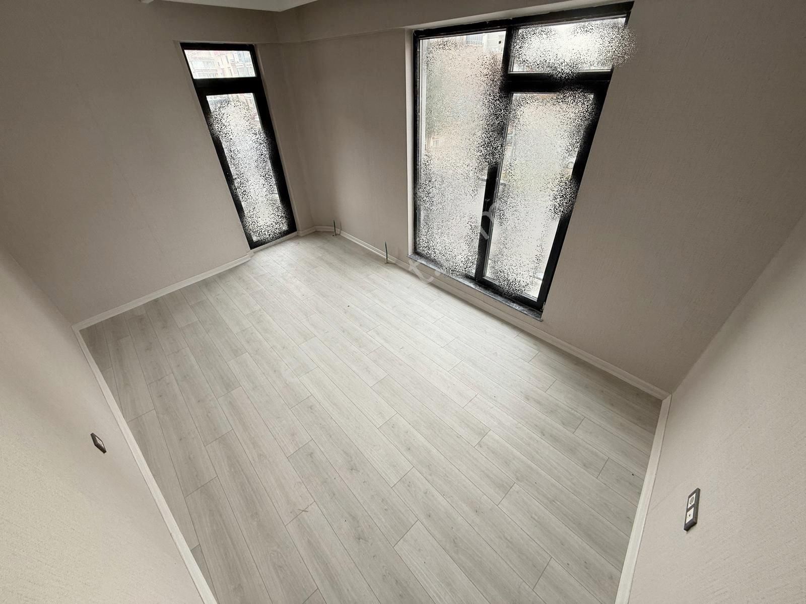 Sancaktepe Hayri Erişen Yakını Lüx Yapılı 3+1 - Görsel 15