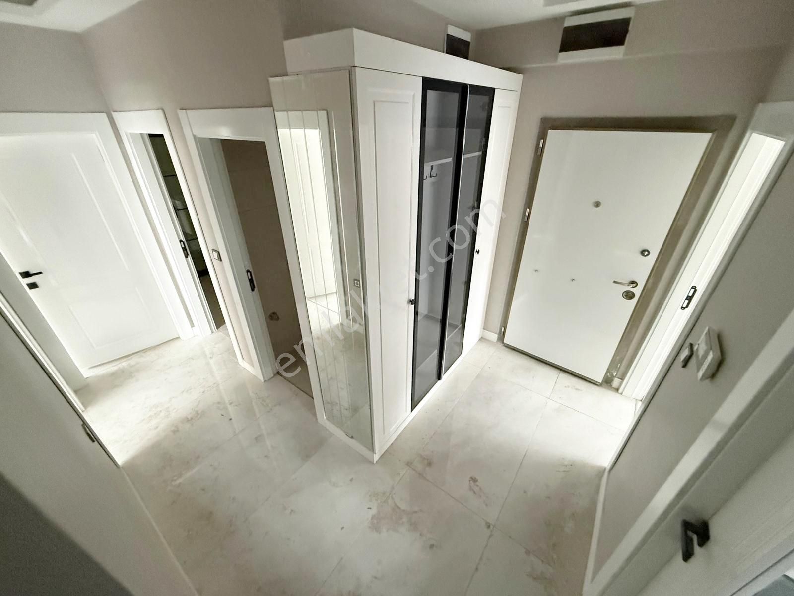 Sancaktepe Hayri Erişen Yakını Lüx Yapılı 3+1 - Görsel 12