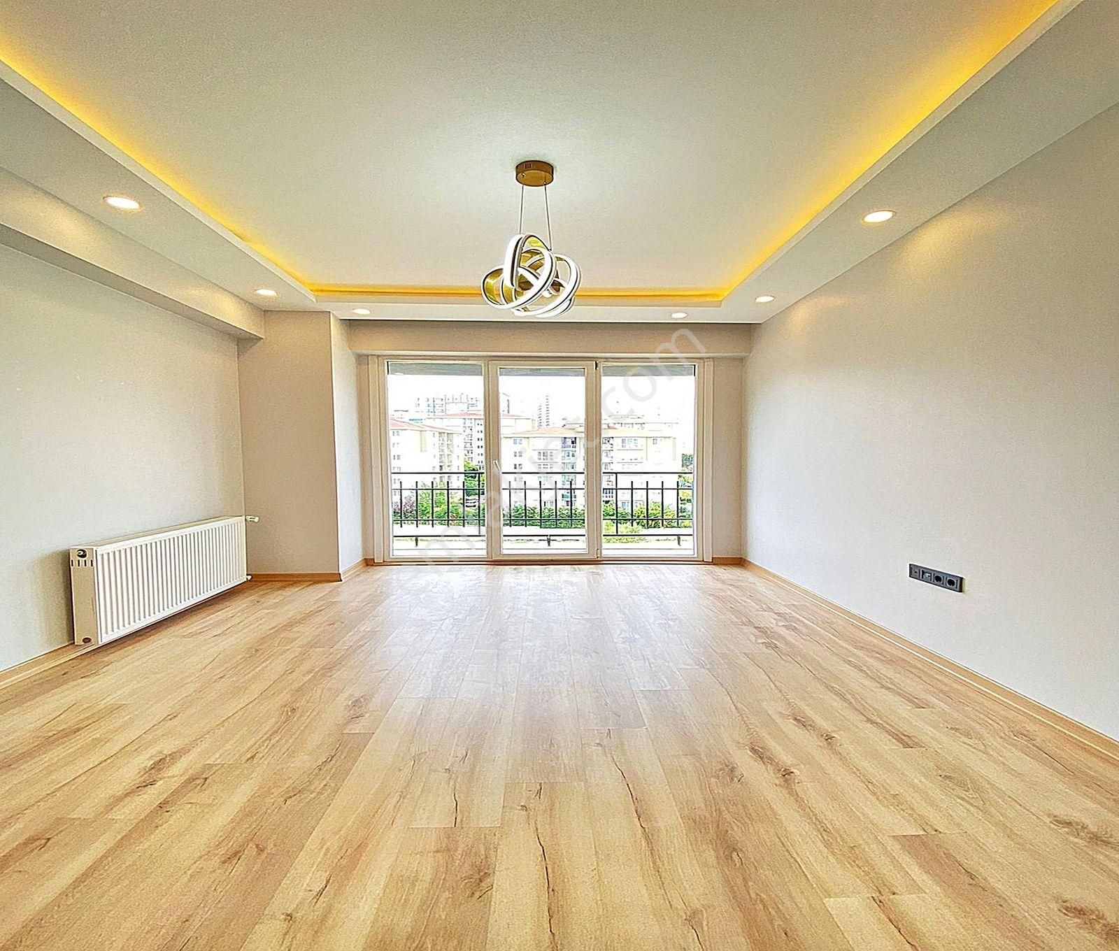 Beylikdüzü Cumhuriyet Mahallesi Gezgen İnşaat'tan Site İçinde 1+1 Satılık Daire - Görsel 29