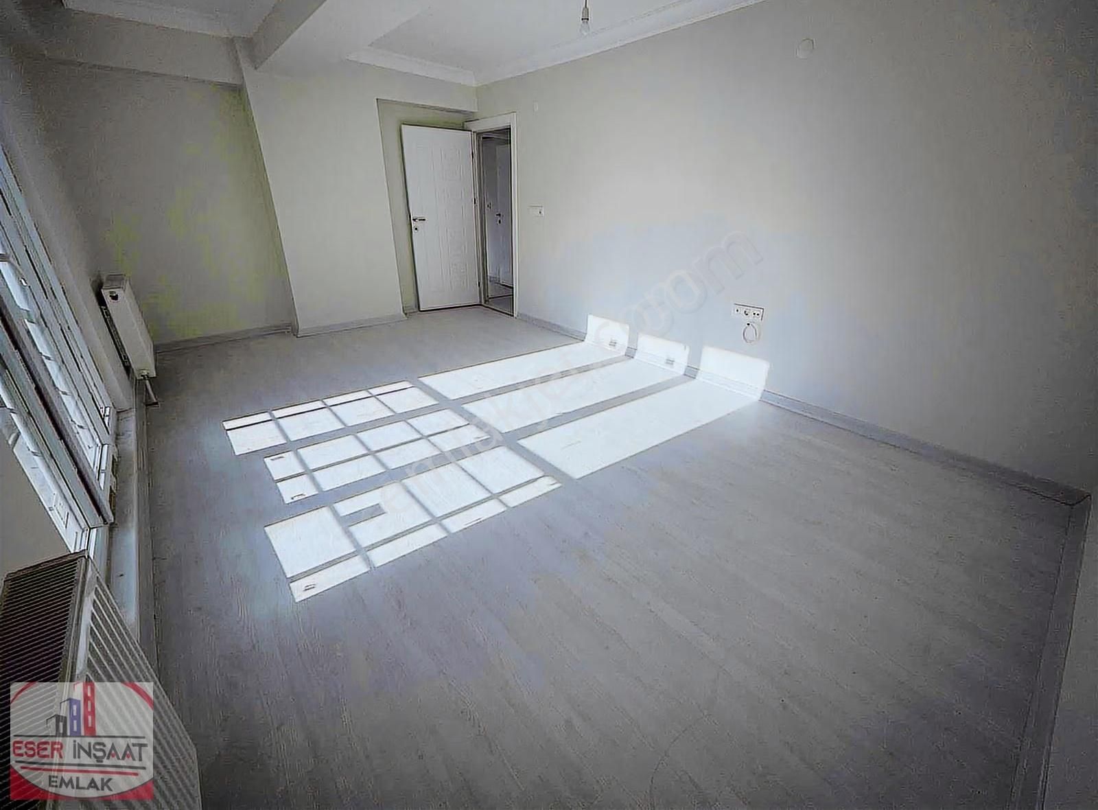 Eser Yapıdan Satılık2+1 100m2 Sıfır Ön Cephe Arakat