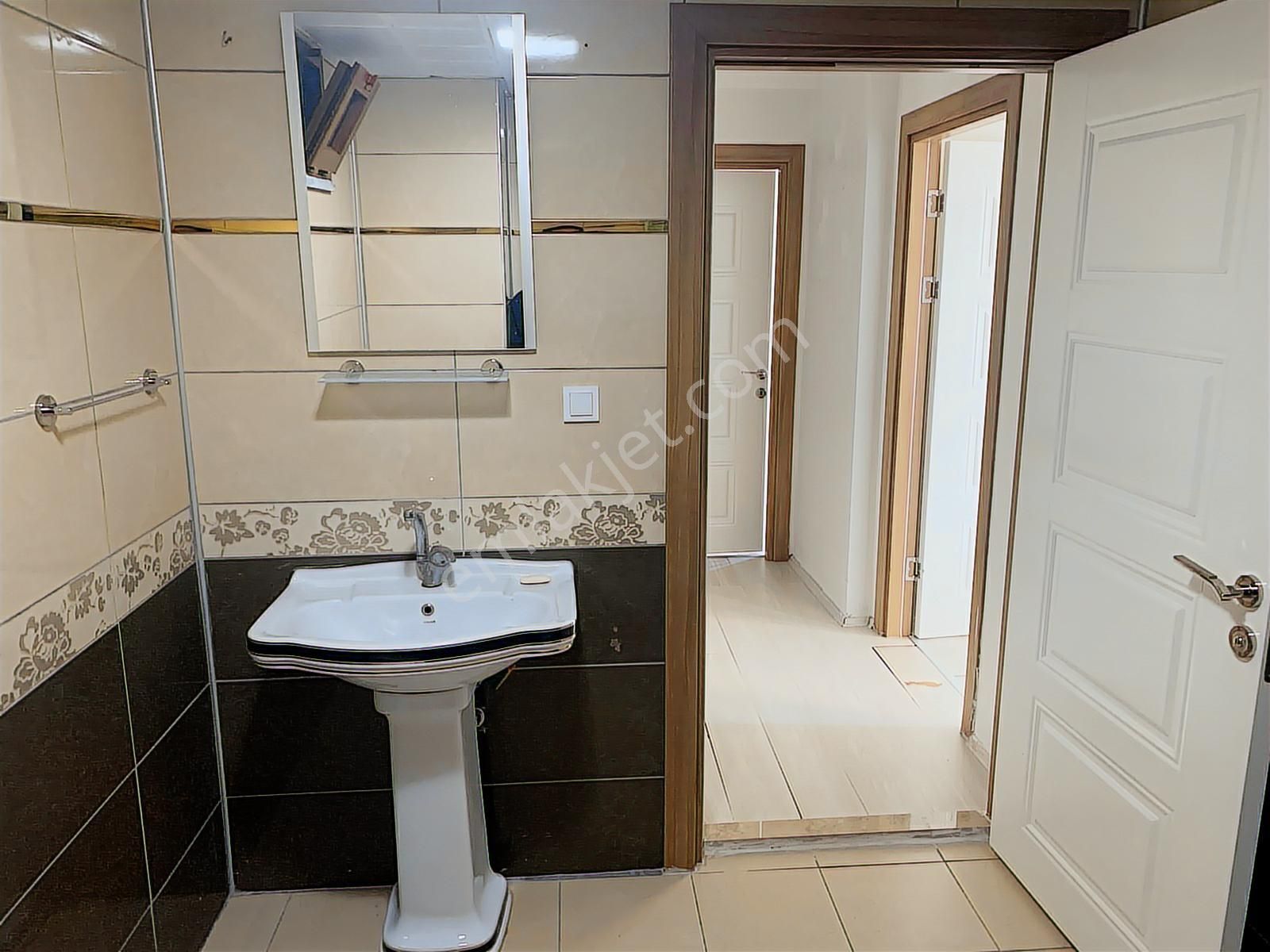 Tokat Stadyumunun Tam Karşısında Arakat Lüks Sitede 4+1manzaralı - Görsel 20