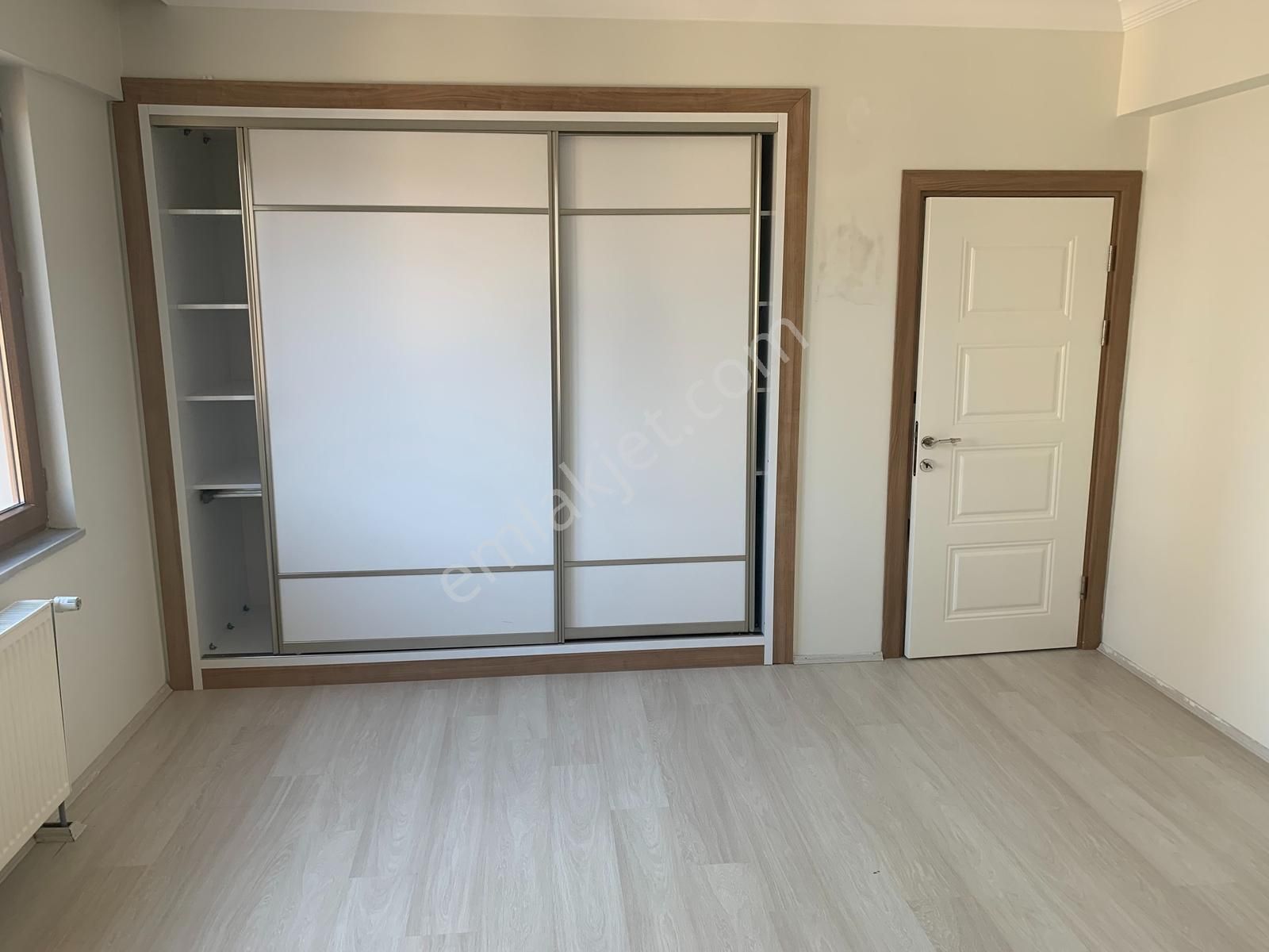 Tokat Stadyumunun Tam Karşısında Arakat Lüks Sitede 4+1manzaralı - Görsel 2