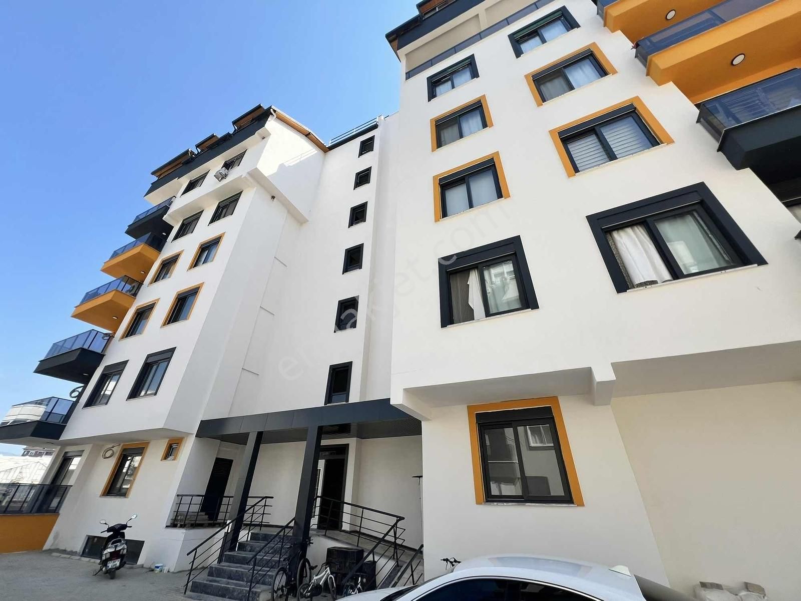 Cumhuriyet Mahallesinde Uygun Fiyat 2+1 Daire