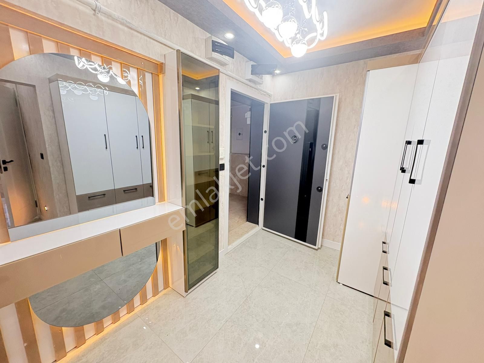 Dikmen Sokulluda Satılık Daire 3+1 Katta Ebb Lüx Yapılı - Görsel 3