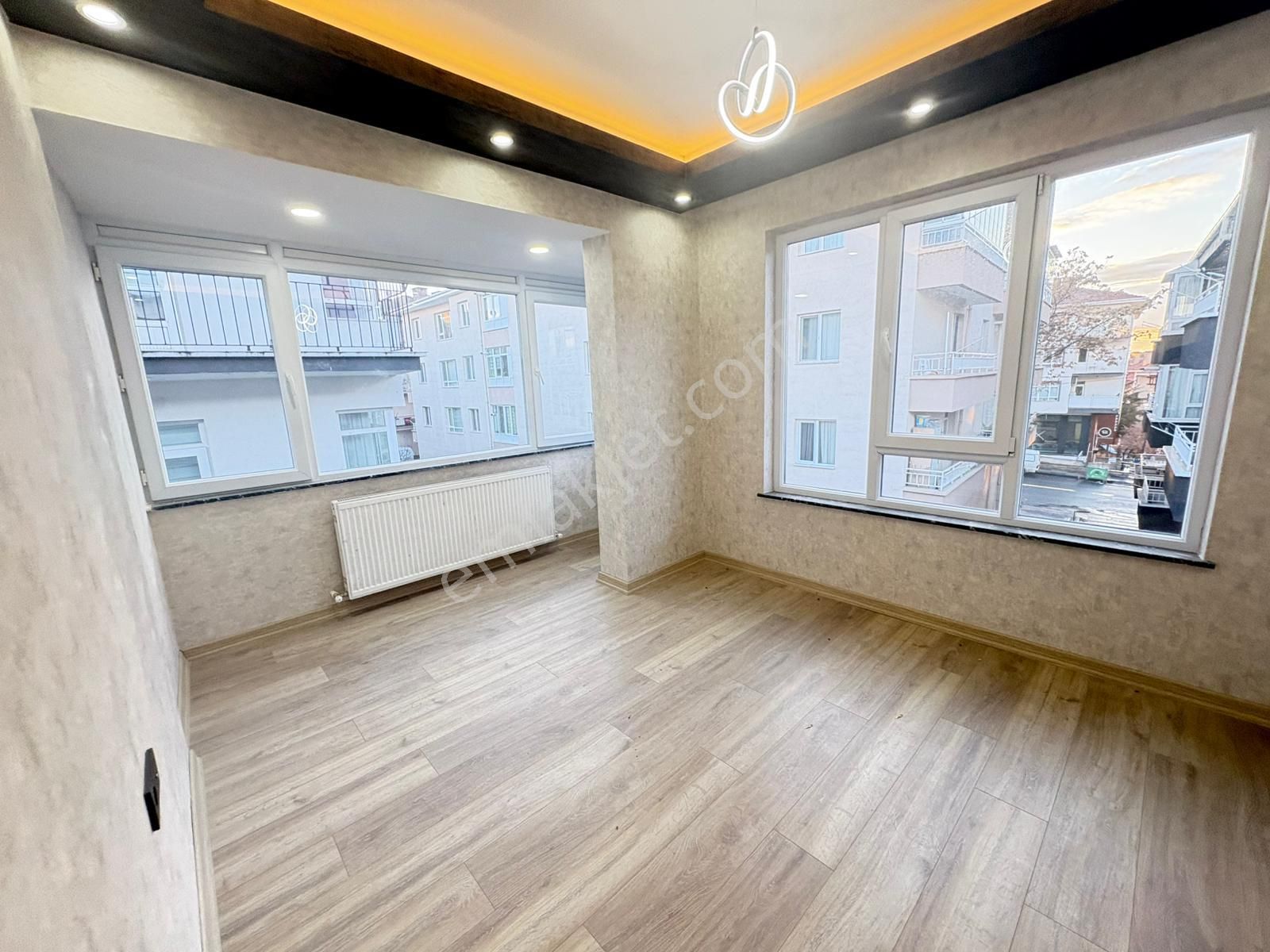 Dikmen Sokulluda Satılık Daire 3+1 Katta Ebb Lüx Yapılı - Görsel 9