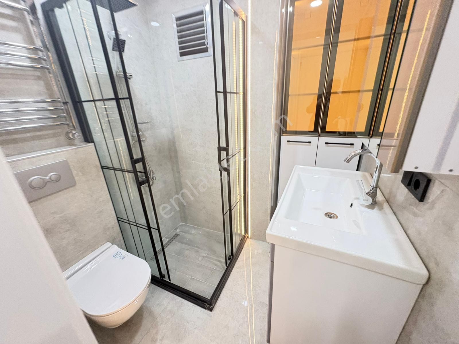 Dikmen Sokulluda Satılık Daire 3+1 Katta Ebb Lüx Yapılı - Görsel 23