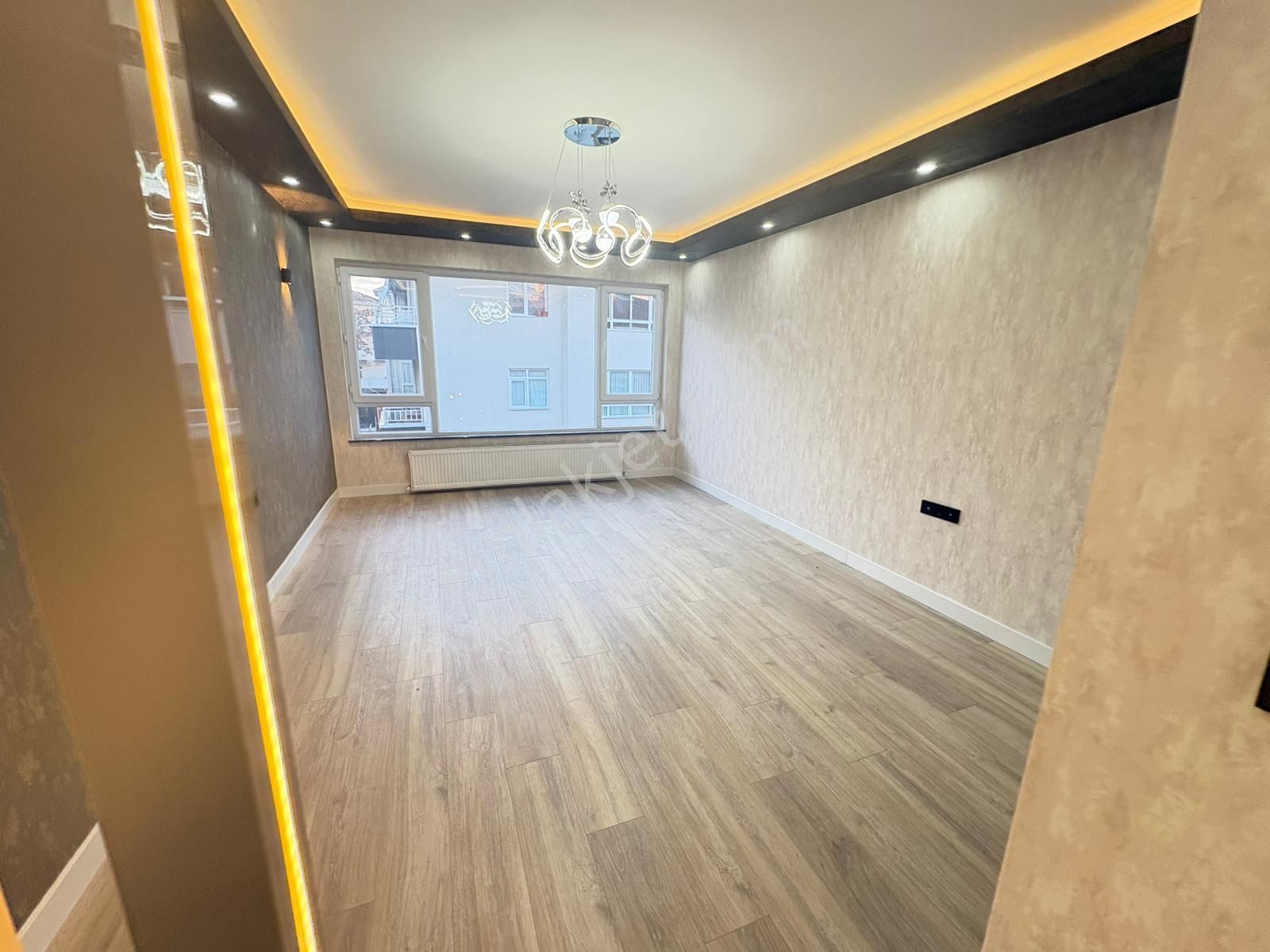 Dikmen Sokulluda Satılık Daire 3+1 Katta Ebb Lüx Yapılı - Görsel 14