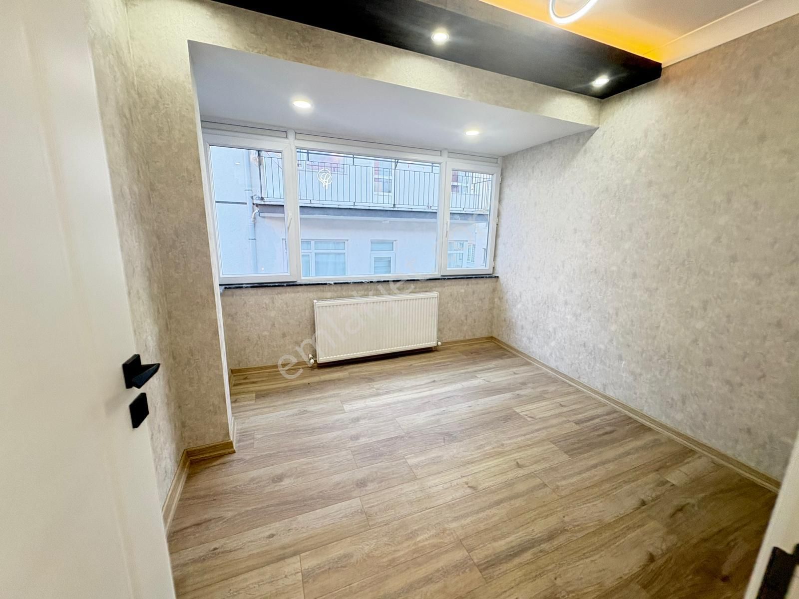 Dikmen Sokulluda Satılık Daire 3+1 Katta Ebb Lüx Yapılı - Görsel 6