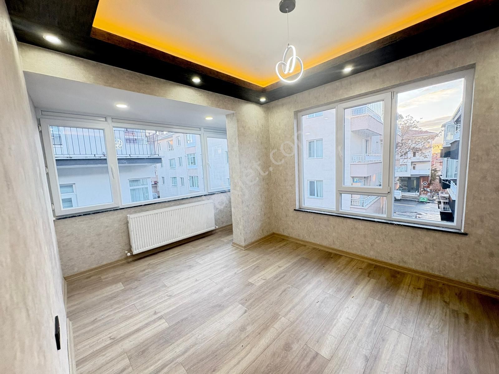 Dikmen Sokulluda Satılık Daire 3+1 Katta Ebb Lüx Yapılı - Görsel 2