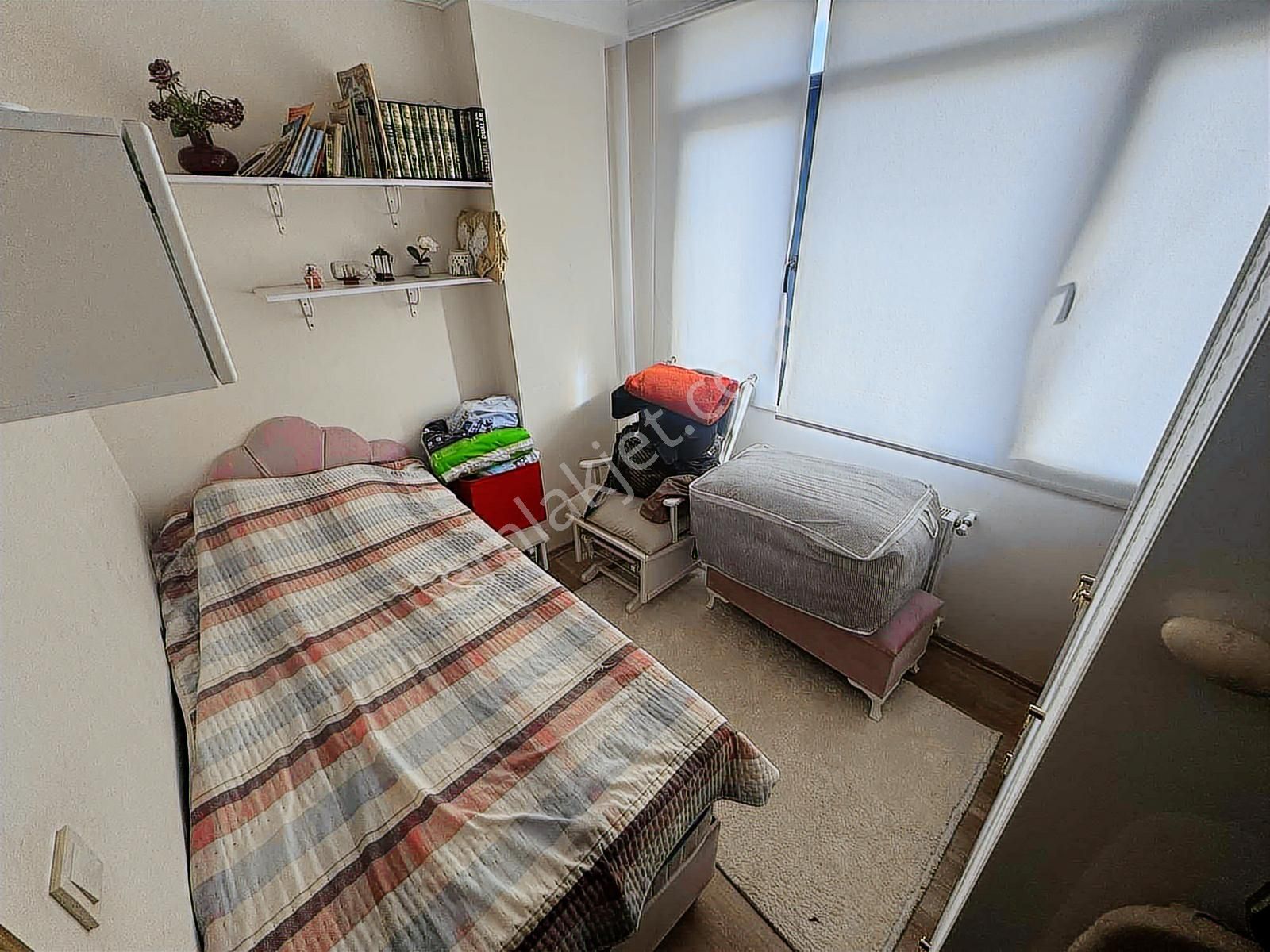 Yakacık'ta Özel 4+1 Dubleks Fırsat Daire - Görsel 17