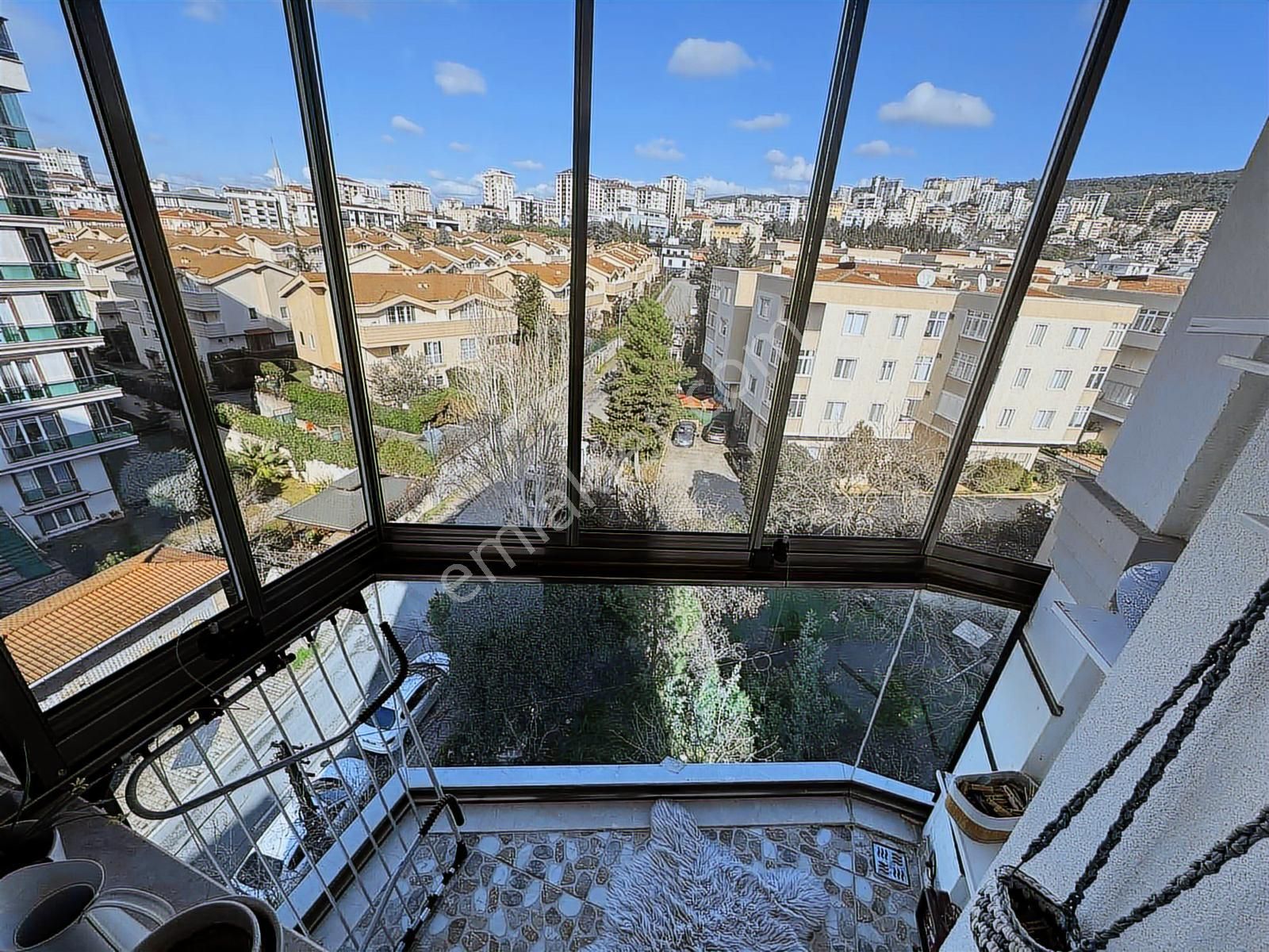 Yakacık'ta Özel 4+1 Dubleks Fırsat Daire - Görsel 34