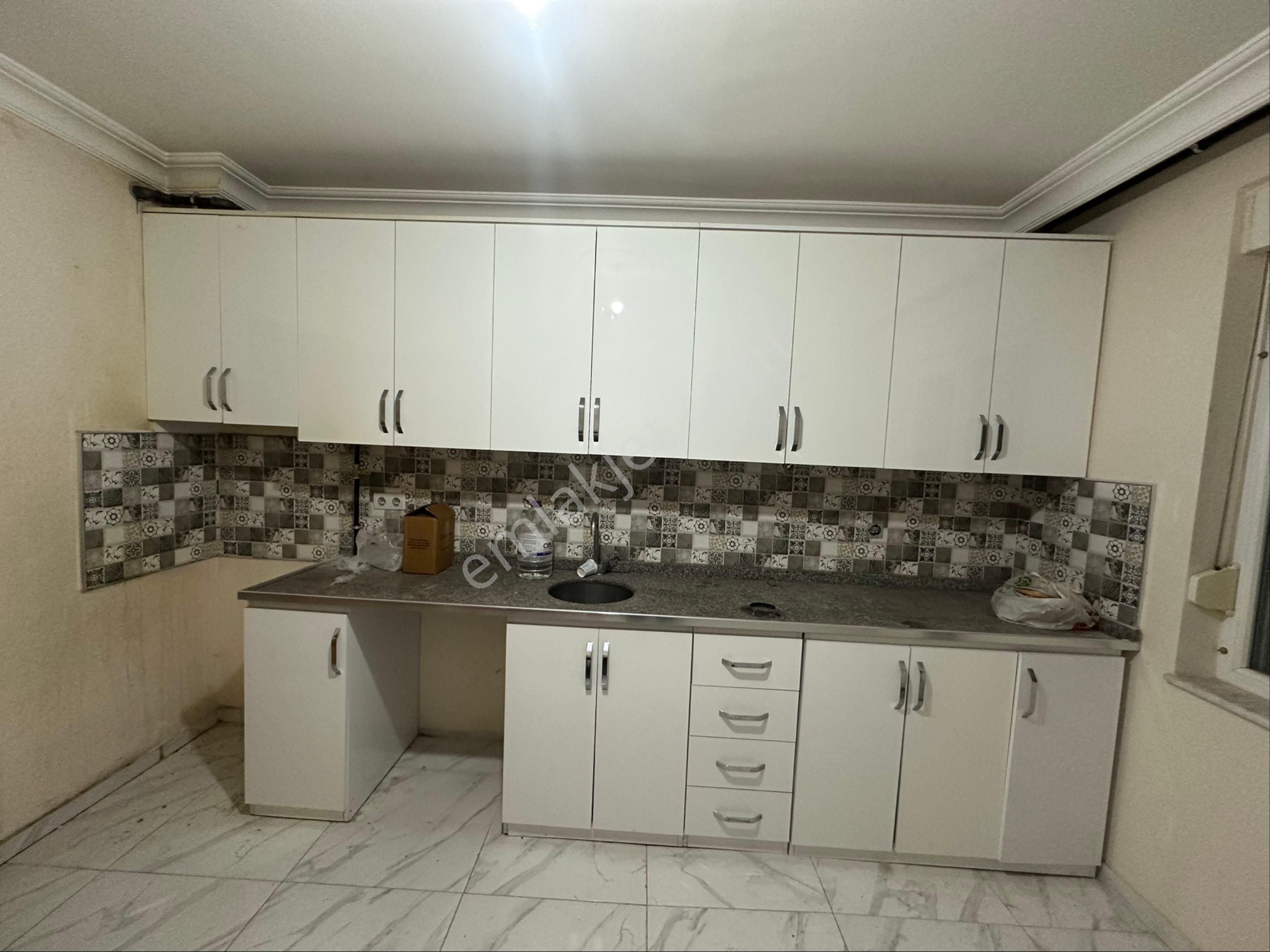 Berapark Gayrimenkul Den Ayrı Mutfaklı 1+1