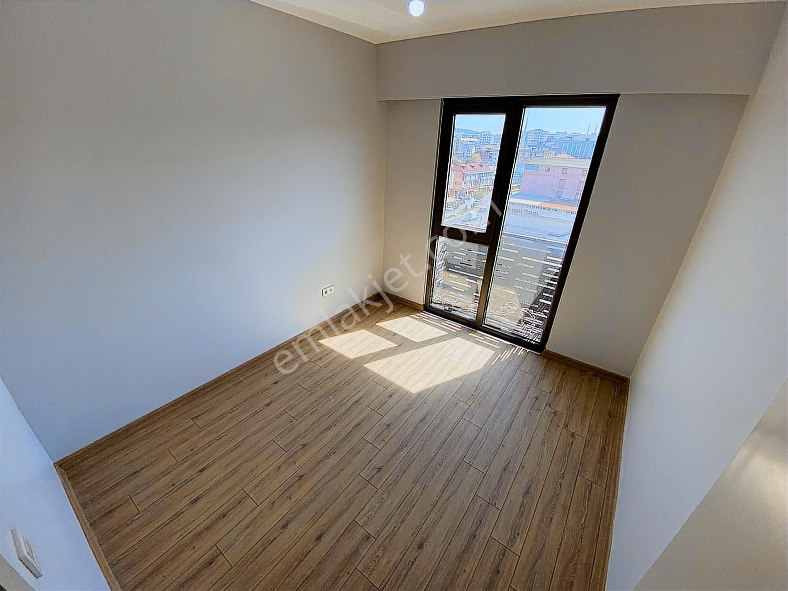 Home'dan Sancaktepe Siltaş Comfort Sitesinde 3+1 120m²lüks Daire - Görsel 13