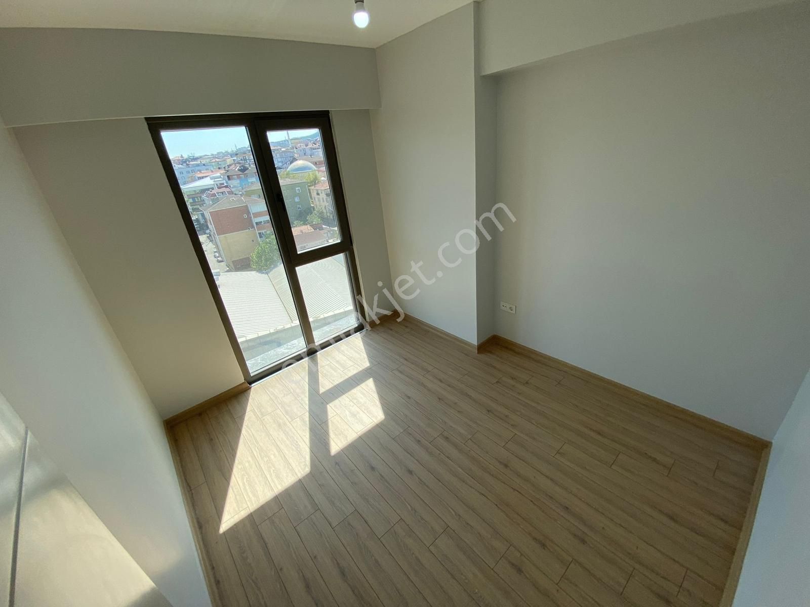 Home'dan Sancaktepe Siltaş Comfort Sitesinde 3+1 120m²lüks Daire - Görsel 27