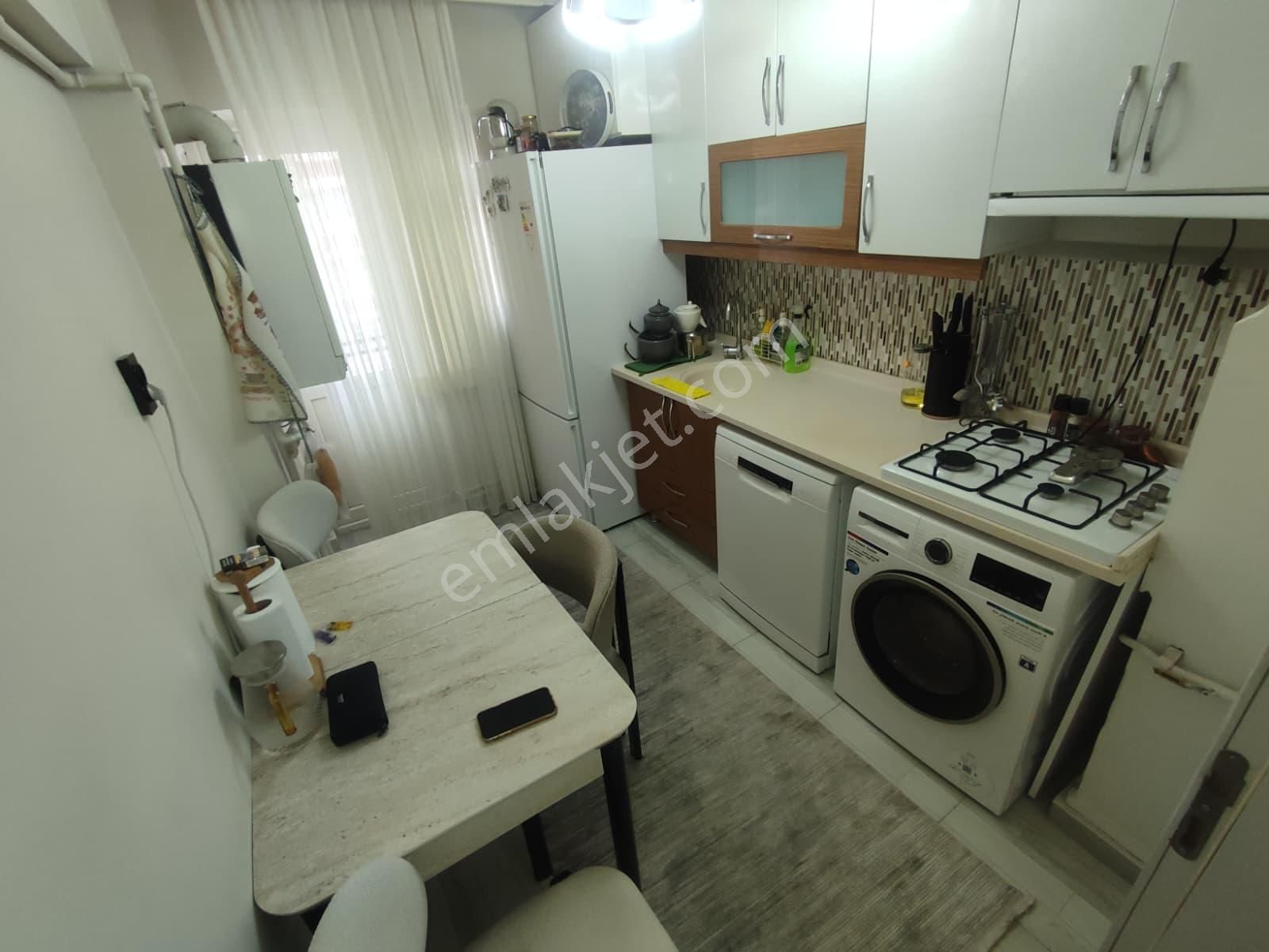 Yılmaz Gayrimenkul Den Mareşal Çakmak Mah 3+1 Arakat Cadde Üzeri Lüx Yapılı 2.699 Pz Kupon Daire