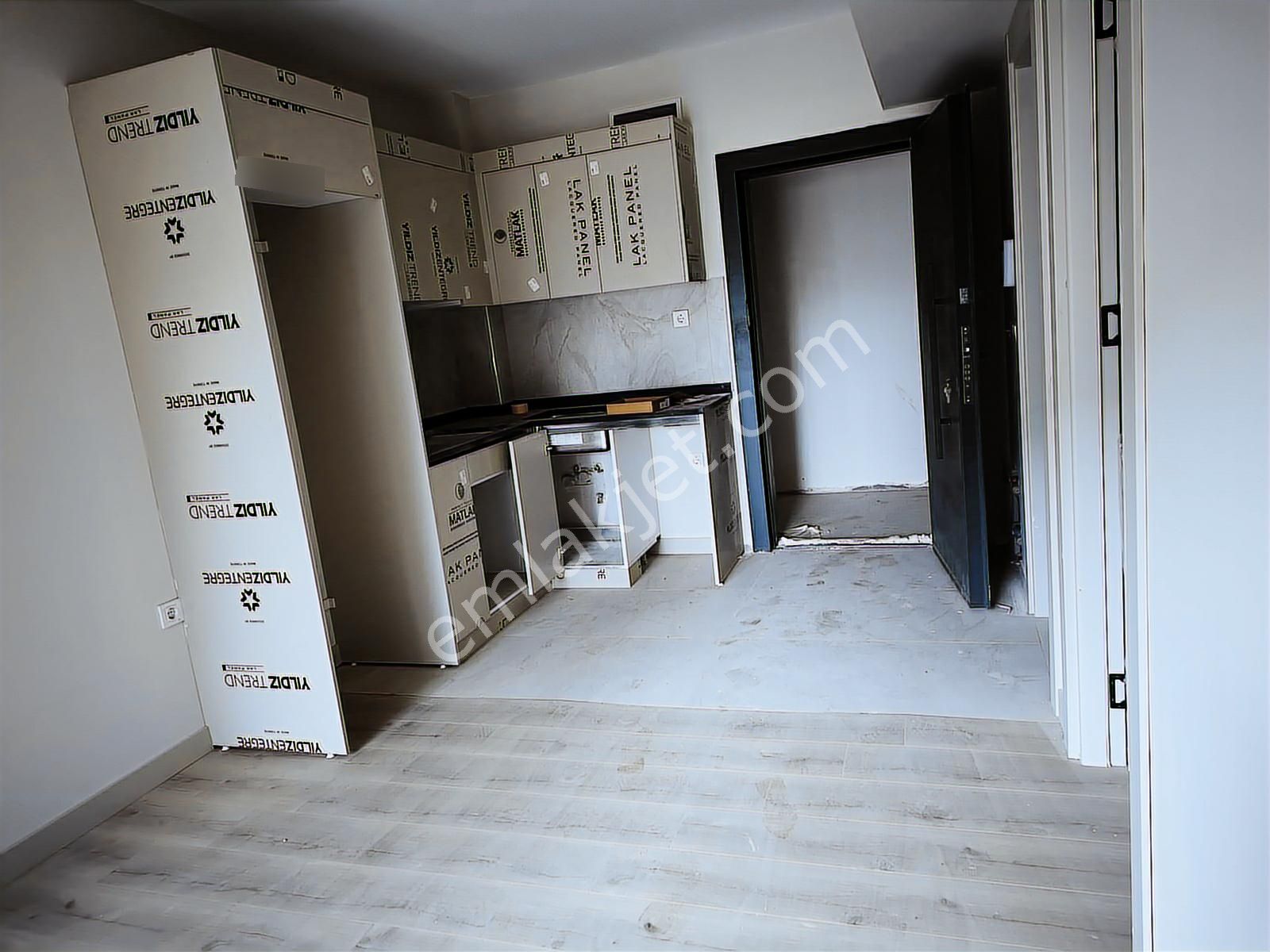 Gaziemir Aktepe'de Bivadocs Sitesinde 1+1 Sıfır Daire - Görsel 5