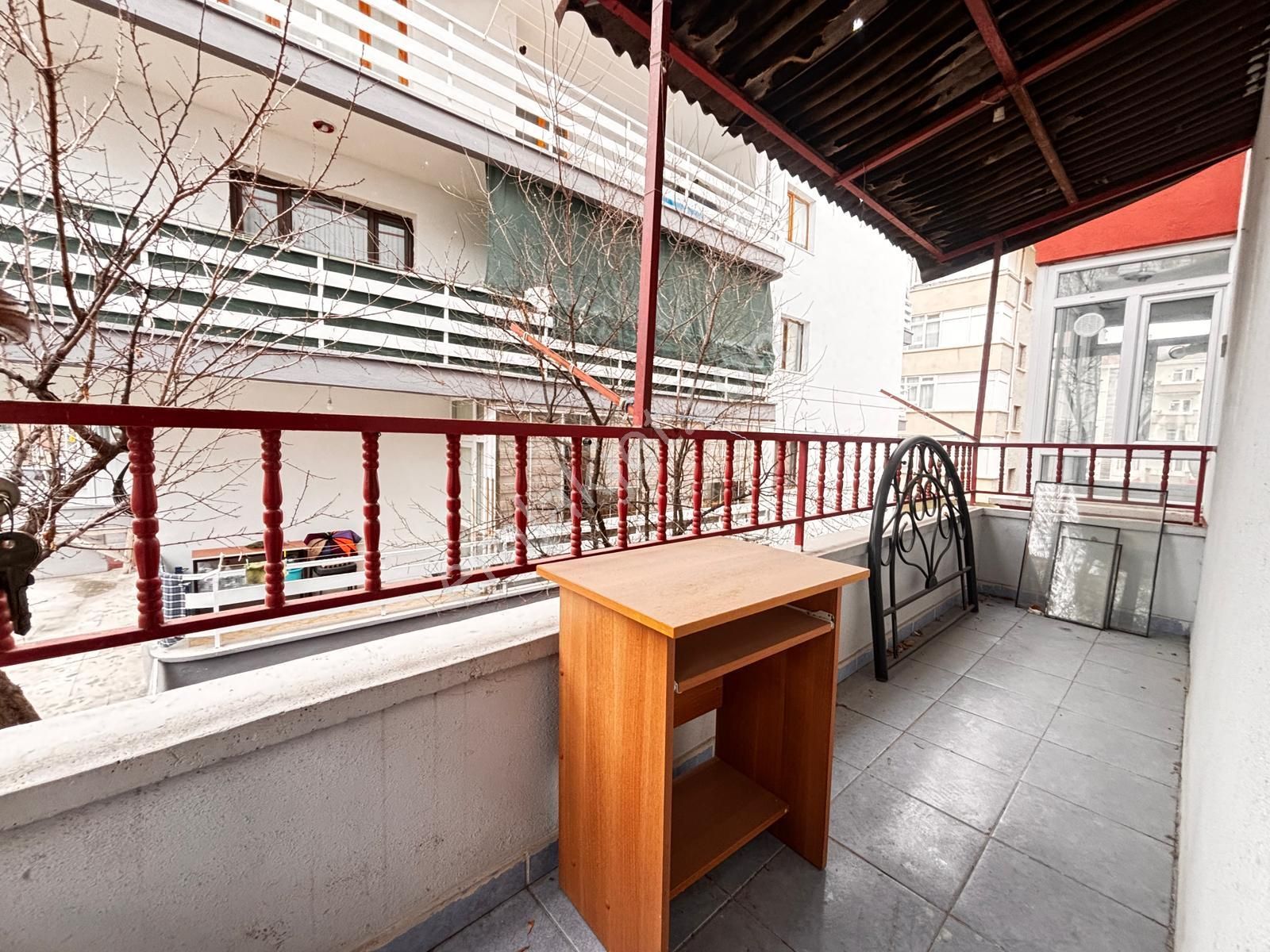 Yılmaz Gayrimenkul Den Andiçen Mah 3+1 Kat Konumunda Katta Tek Daire 130 M2 2.999 Pazarlıklı - Görsel 5