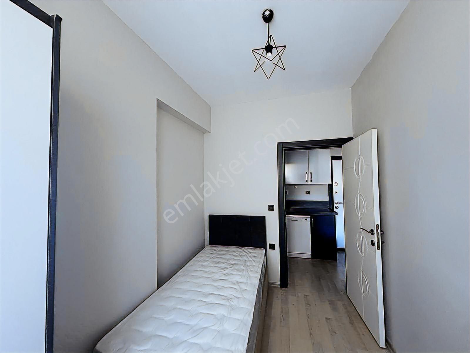 Görüklede Havuzlu Sitede Full Eşyalı 2+1 Kiralık Daire - Görsel 16