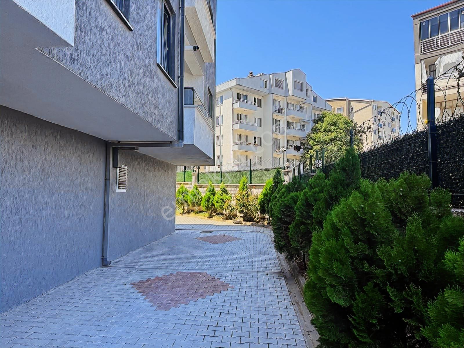 Görüklede Havuzlu Sitede Full Eşyalı 2+1 Kiralık Daire - Görsel 4
