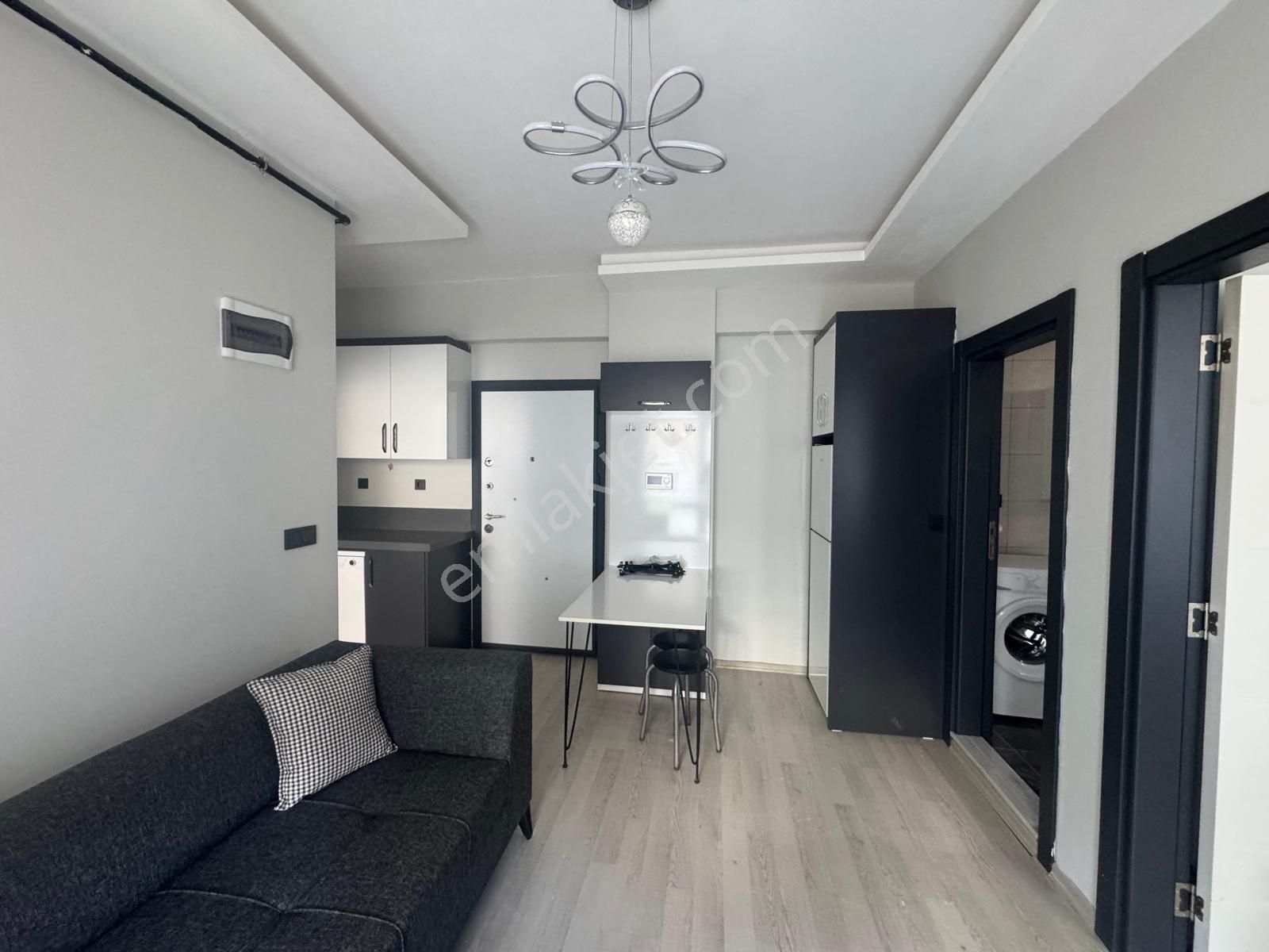 Görüklede Havuzlu Sitede Full Eşyalı 2+1 Kiralık Daire - Görsel 15