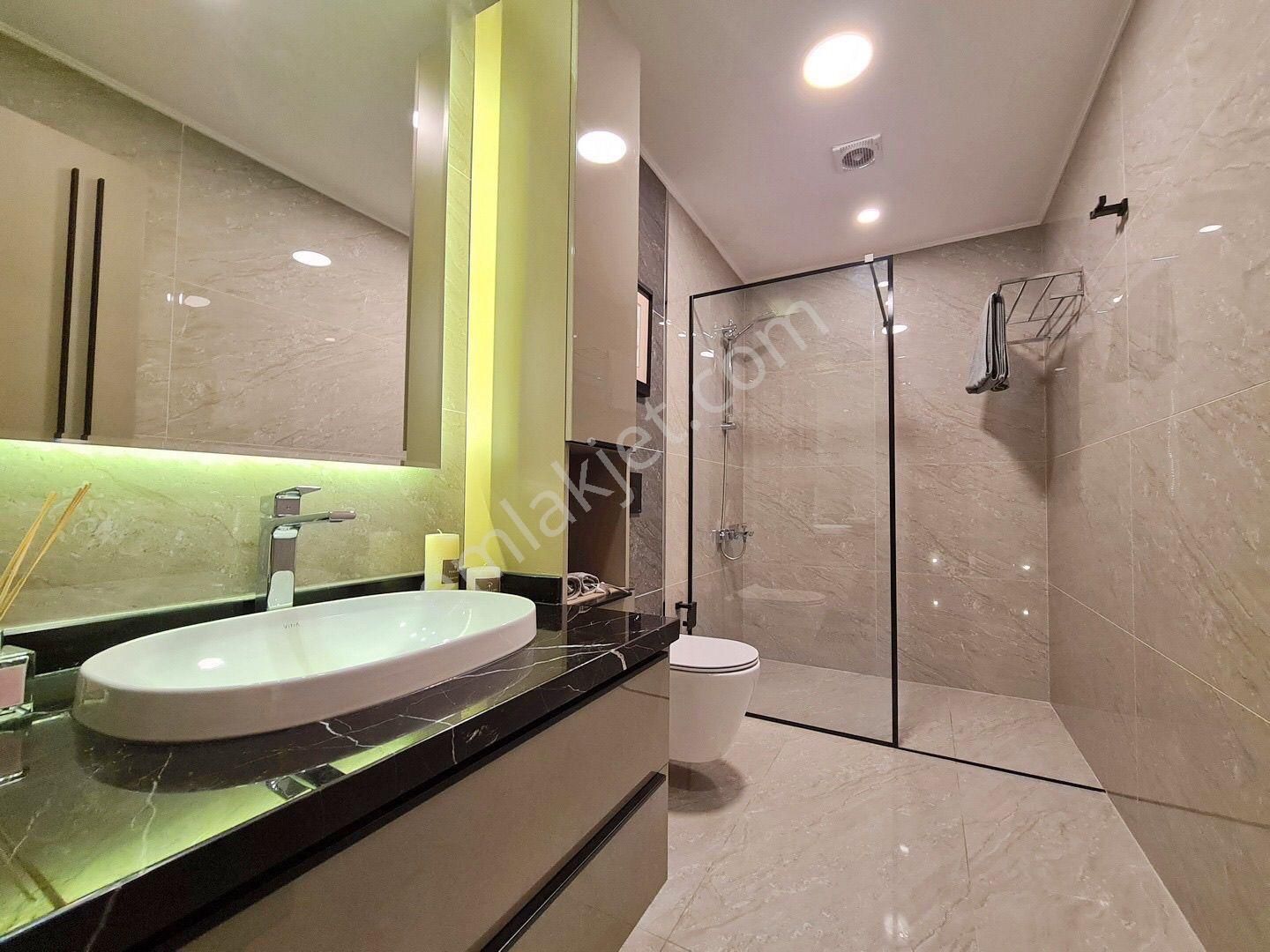 Pursaklar Mehmet Zengin Emlak'tan Kapalı Havuzlu Kapalı Otoparklı 7/24 Güvenliki 8.kat 4+1 - Görsel 25