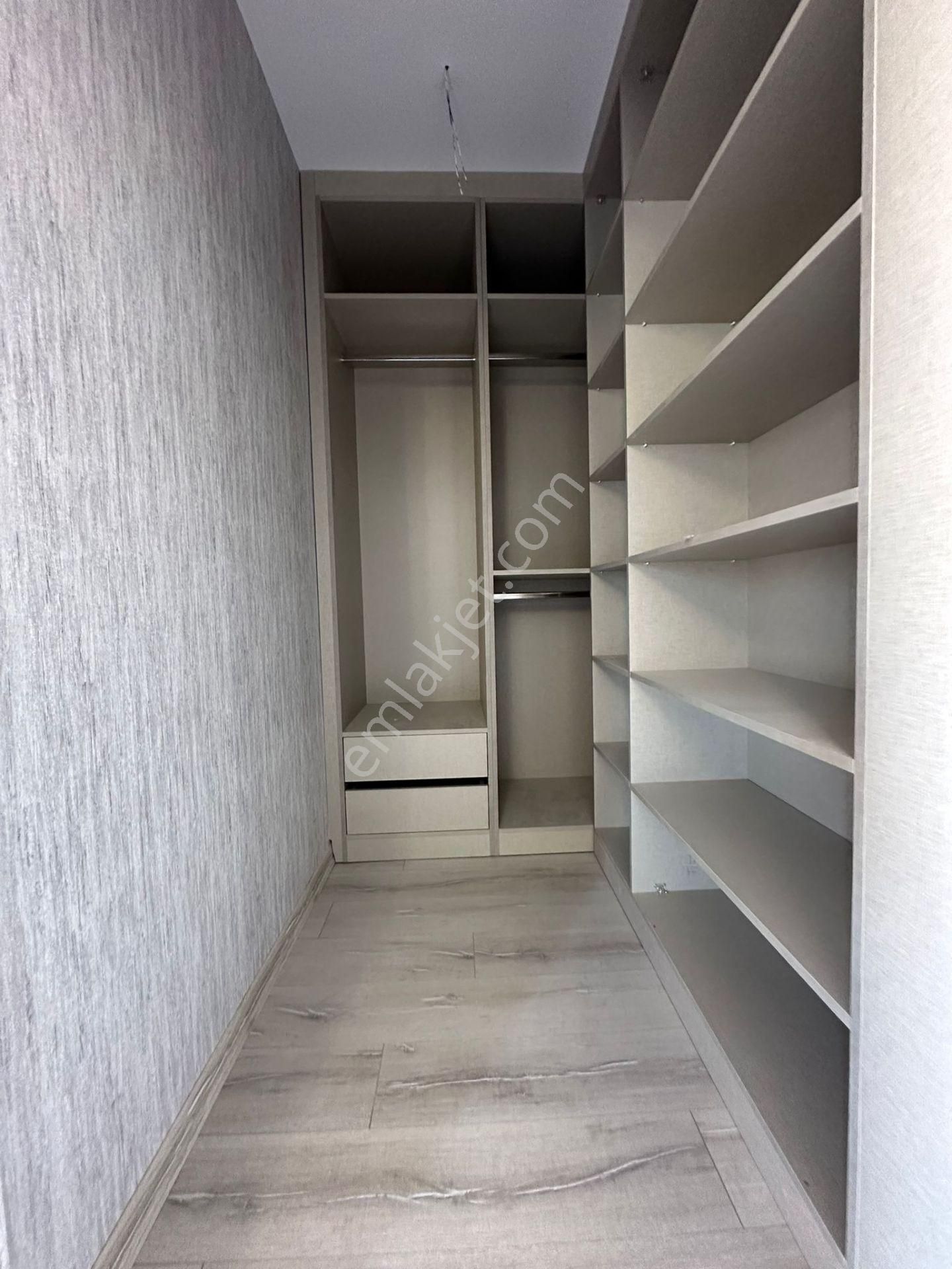 Pursaklar Mehmet Zengin Emlak'tan Ultra Lüx Sitede 4+1 6.kat Ful Yerden Isıtmalı Sıfır Daire - Görsel 23