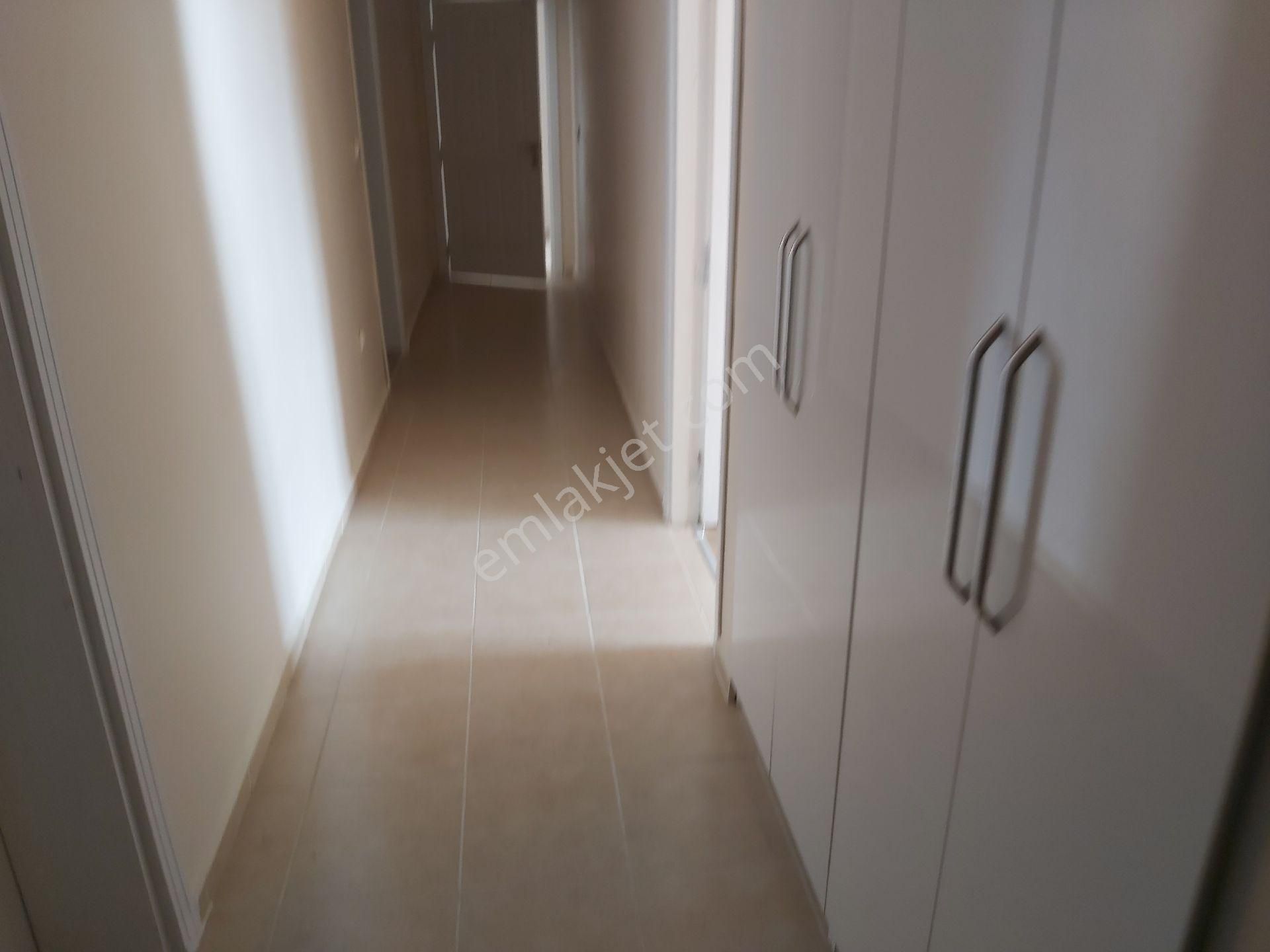 İlyap'tan Yapracıkda Boş, Yapılı, Manzaralı Güney 4+1 - Görsel 14