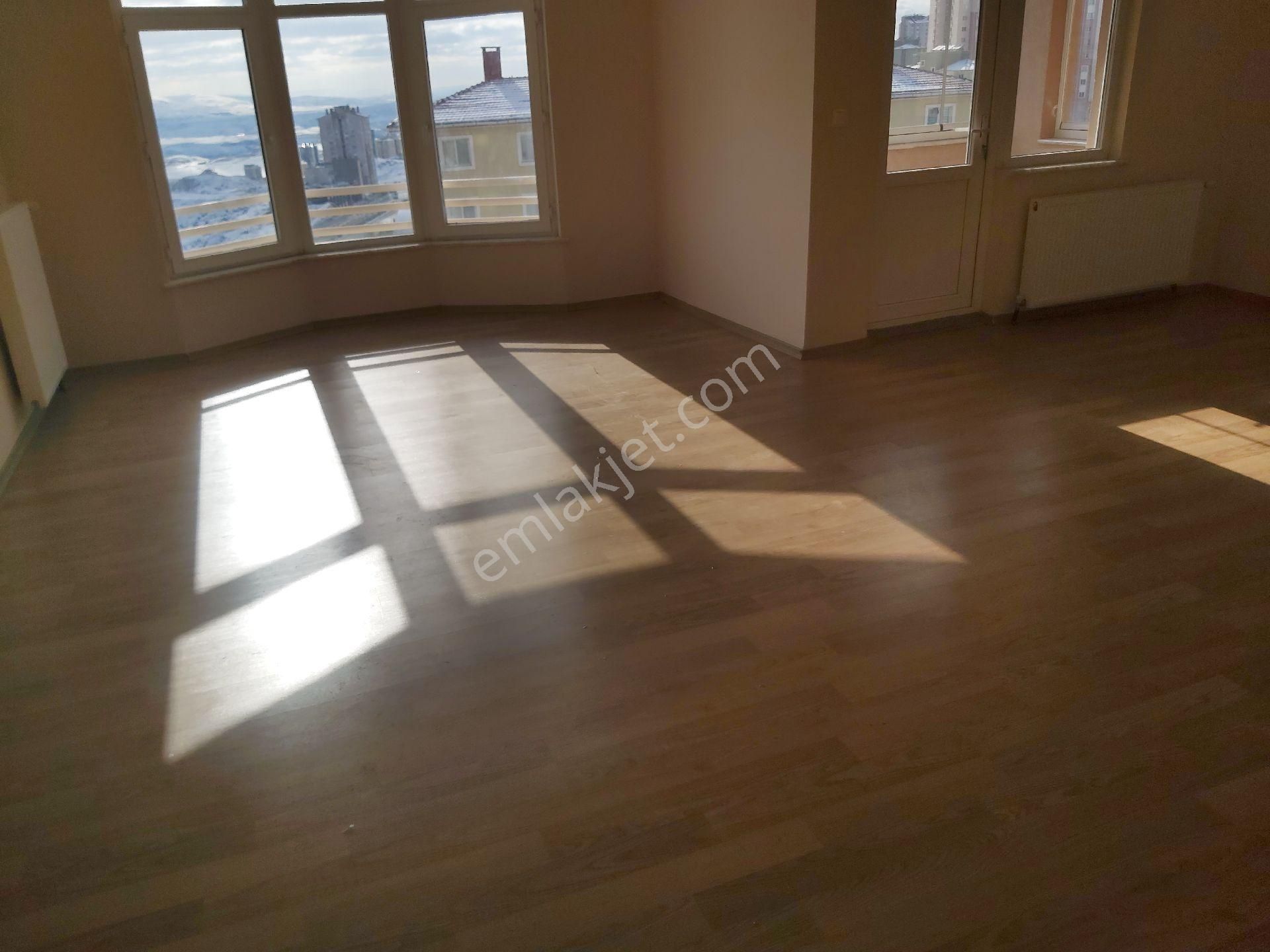 İlyap'tan Yapracıkda Boş, Yapılı, Manzaralı Güney 4+1 - Görsel 9