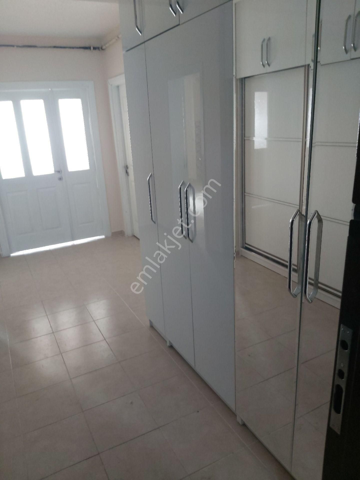 İlyap'tan Yapracıkda Boş, Yapılı, Manzaralı Güney 4+1 - Görsel 6