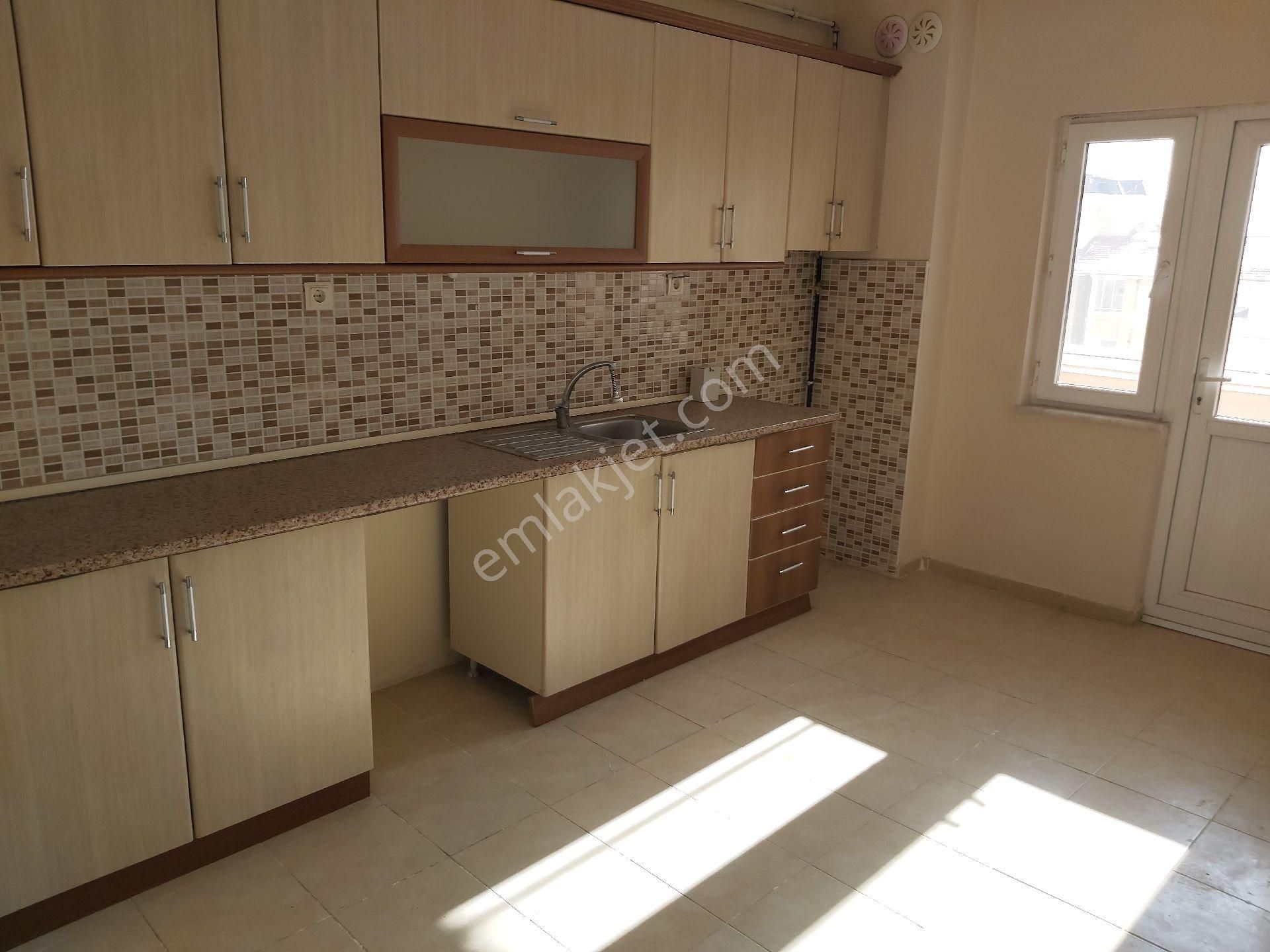 İlyap'tan Yapracıkda Boş, Yapılı, Manzaralı Güney 4+1 - Görsel 30