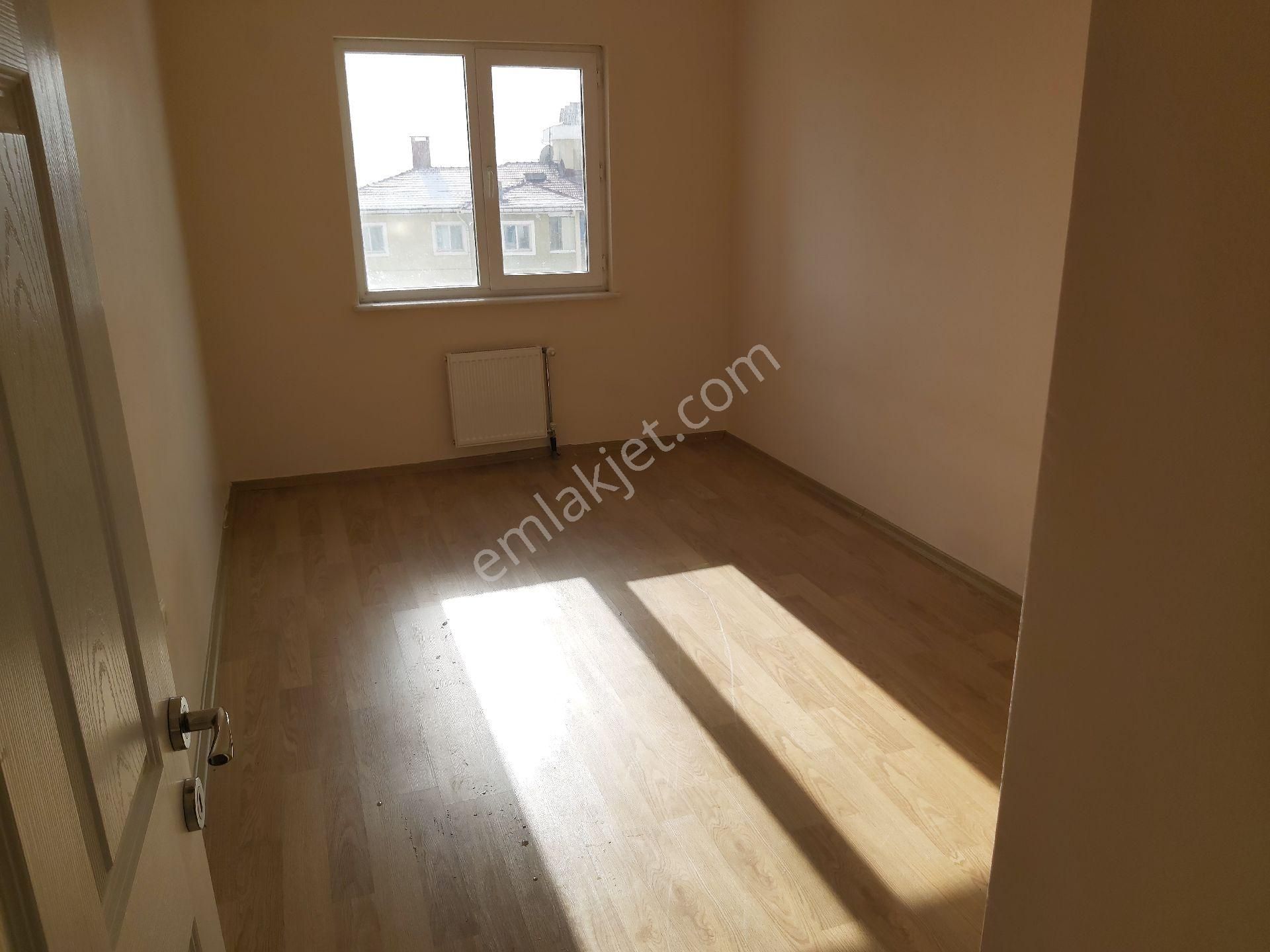 İlyap'tan Yapracıkda Boş, Yapılı, Manzaralı Güney 4+1 - Görsel 15