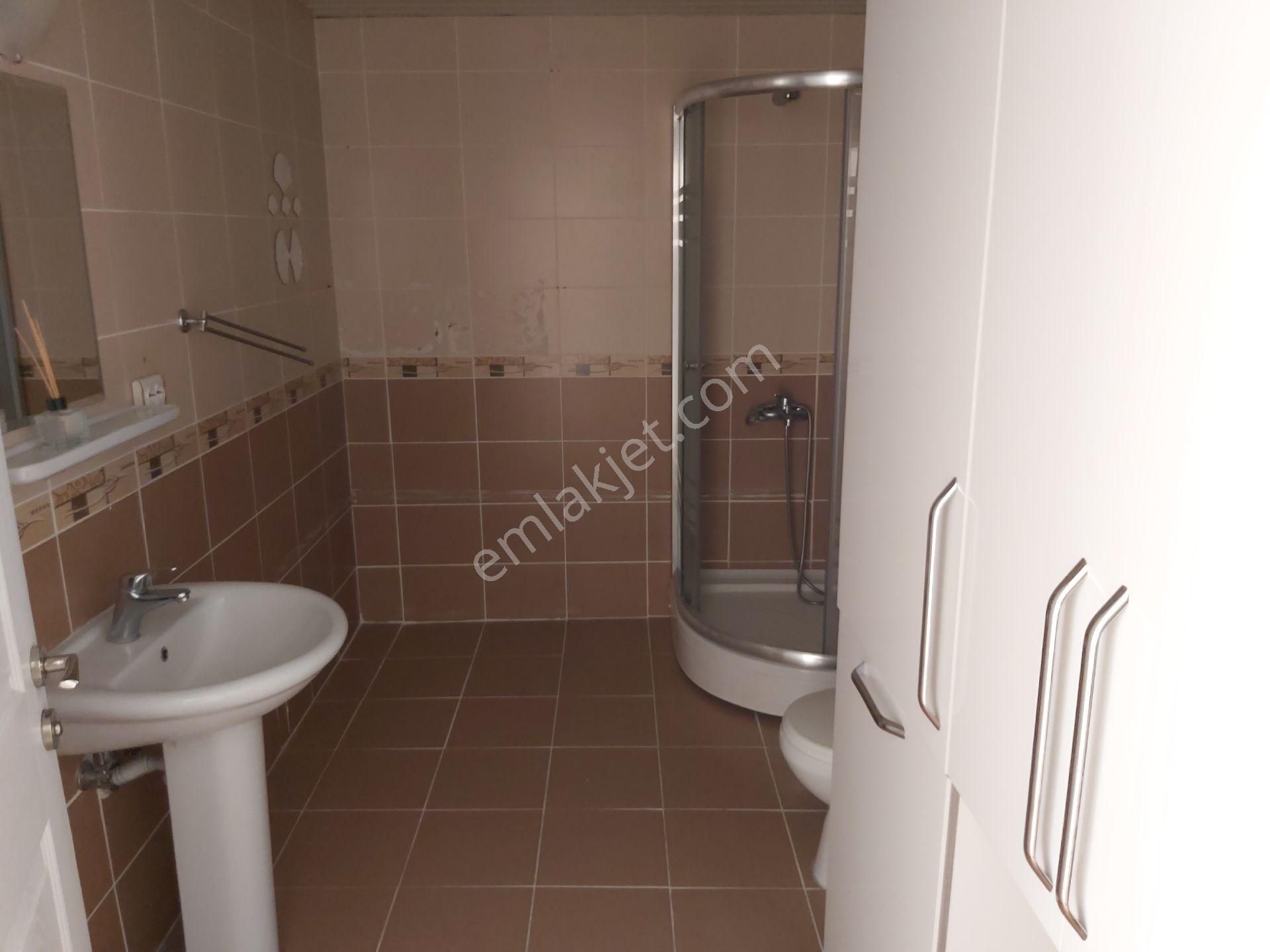 İlyap'tan Yapracıkda Boş, Yapılı, Manzaralı Güney 4+1 - Görsel 11