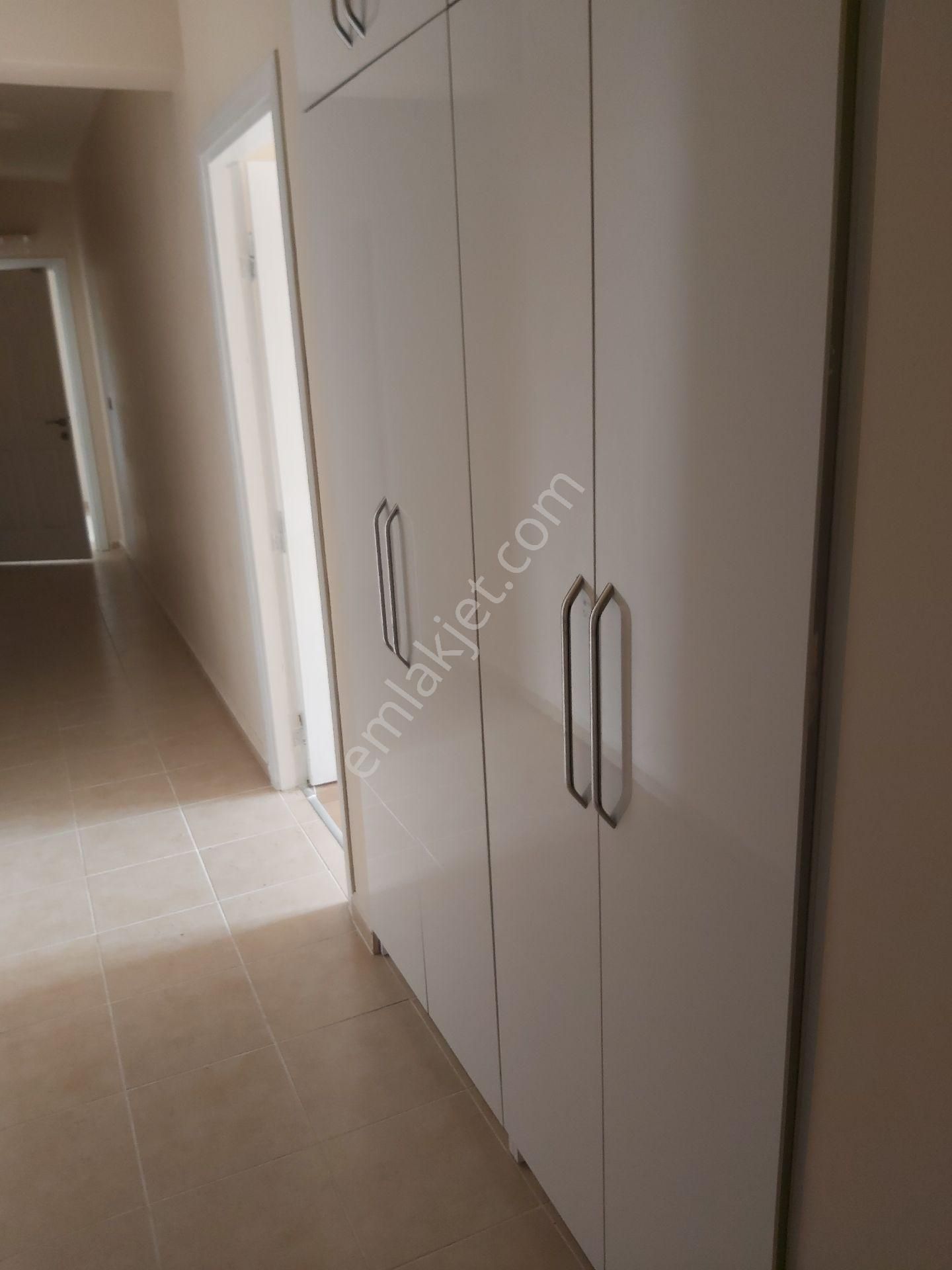 İlyap'tan Yapracıkda Boş, Yapılı, Manzaralı Güney 4+1 - Görsel 13