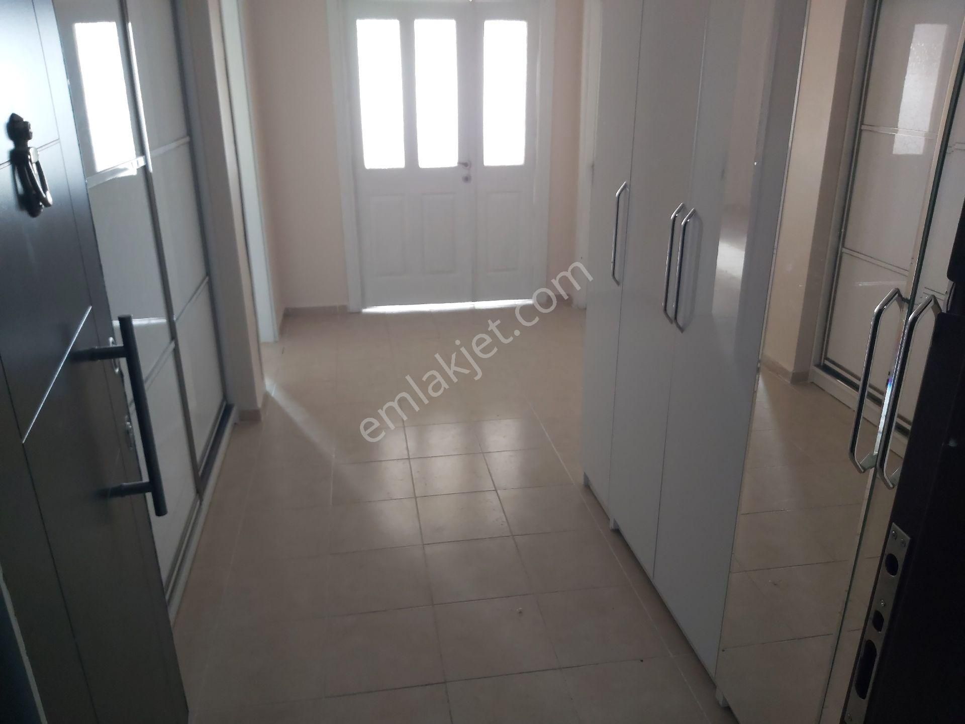 İlyap'tan Yapracıkda Boş, Yapılı, Manzaralı Güney 4+1 - Görsel 3