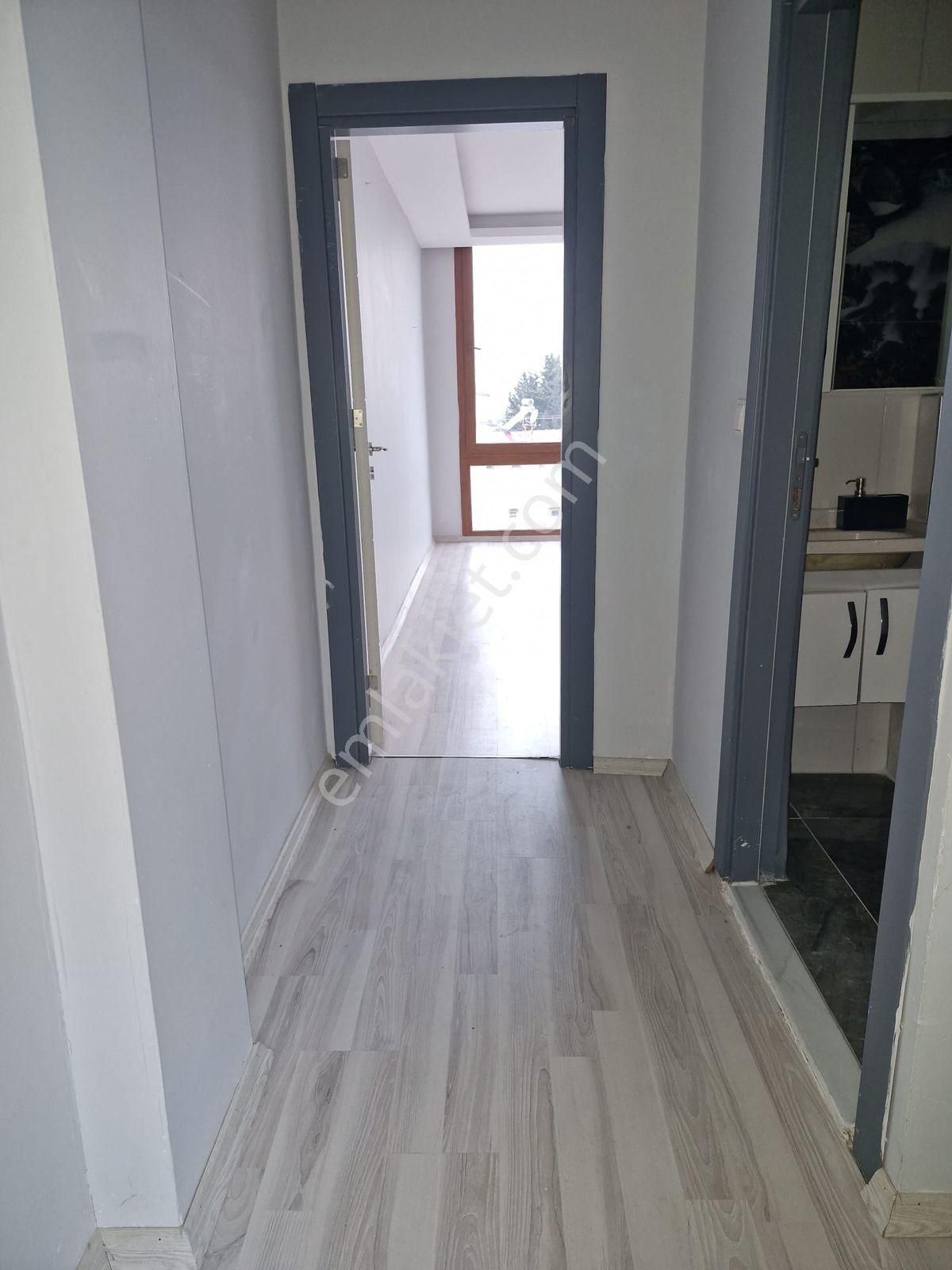 Karslılarda Satılık Dubleks 2+1 Açık Mutfak Daire - Görsel 12