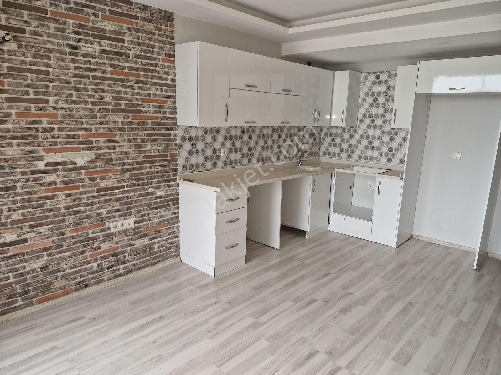 Karslılarda Satılık Dubleks 2+1 Açık Mutfak Daire - Görsel 17