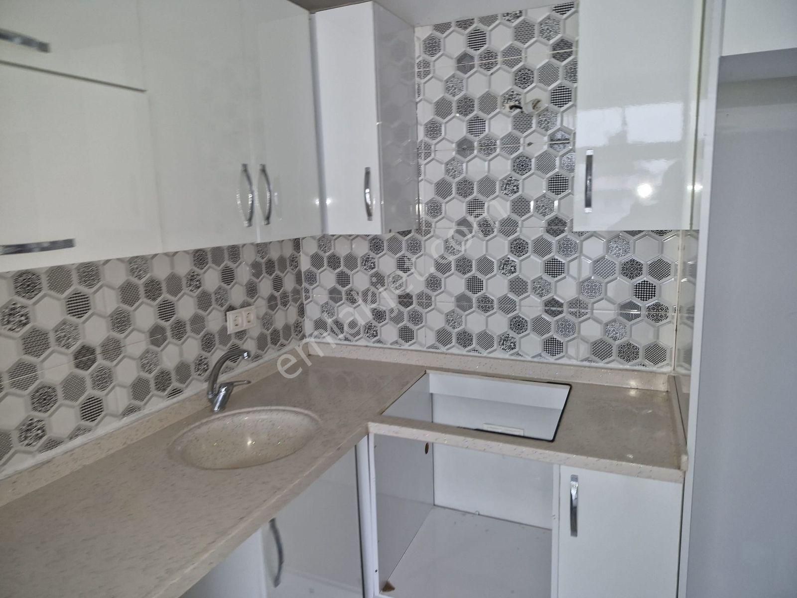 Karslılarda Satılık Dubleks 2+1 Açık Mutfak Daire - Görsel 13