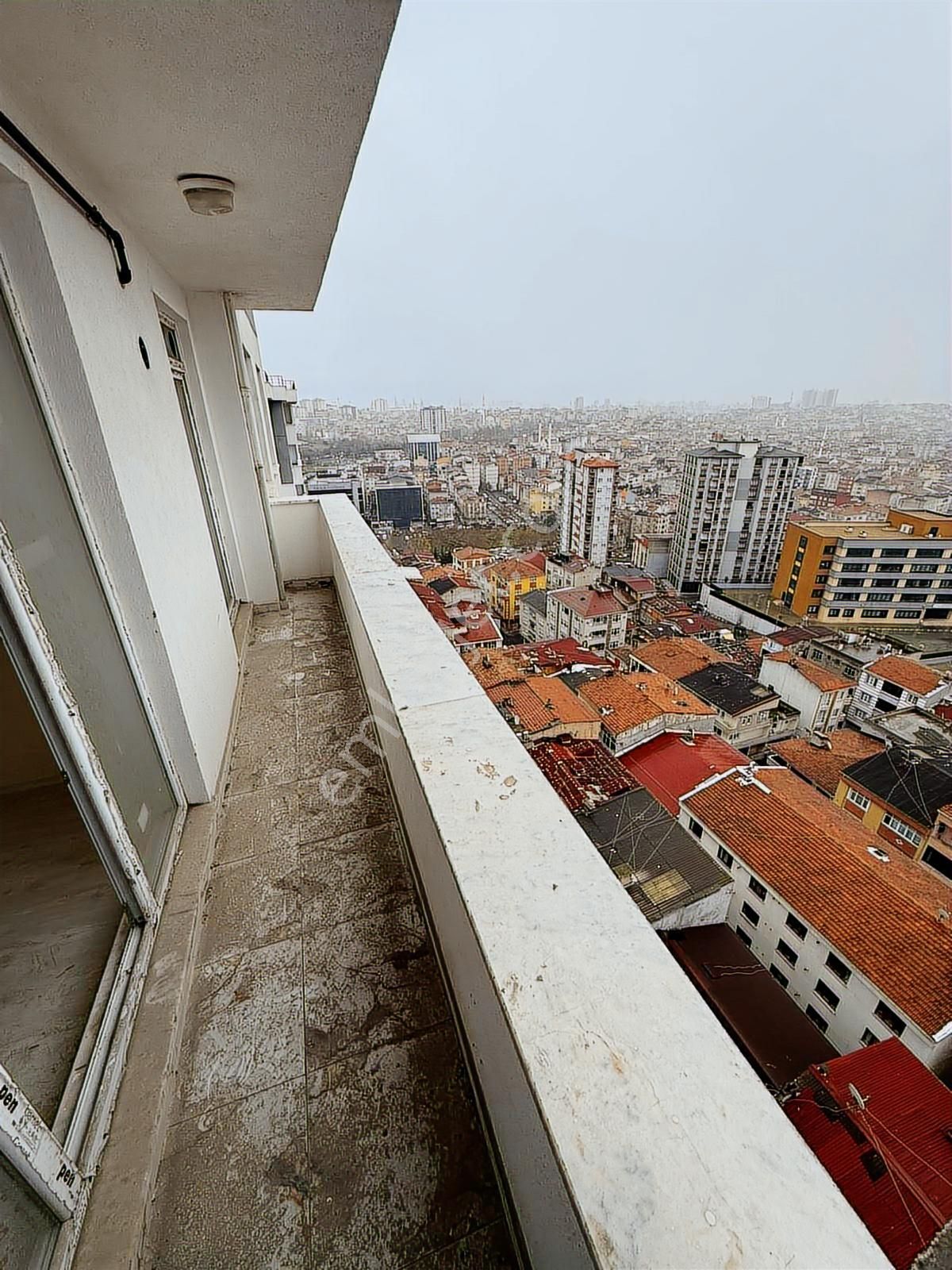 Home'dan Esenler Tuna Vadi Sitesinde Satılık 95m 2+1 Daire. - Görsel 16