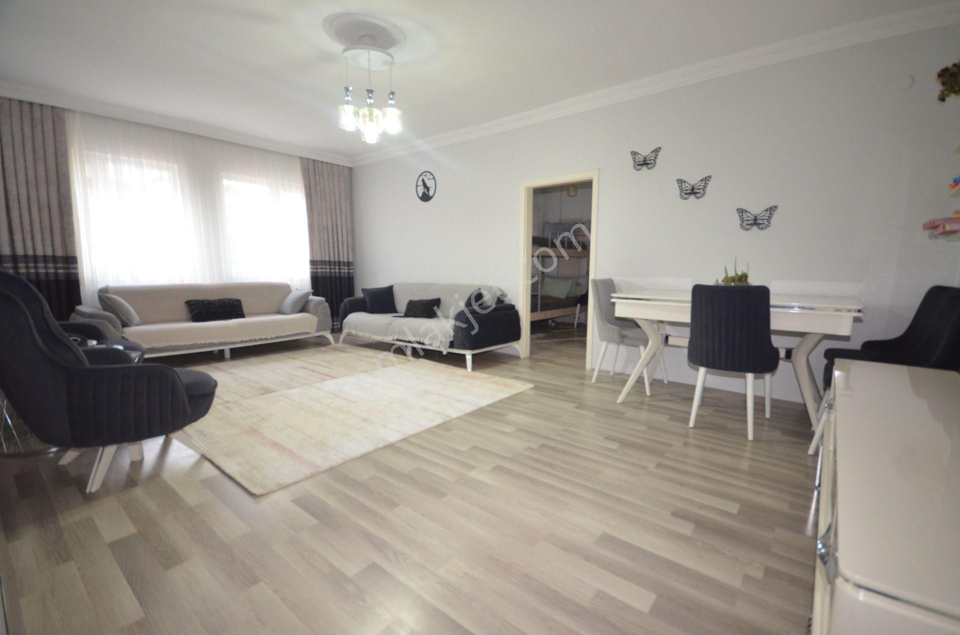 Kalecik Emlak'tan Merkez'de 1.kat 3+1 Yapılı Masrafsız Daire - Görsel 5