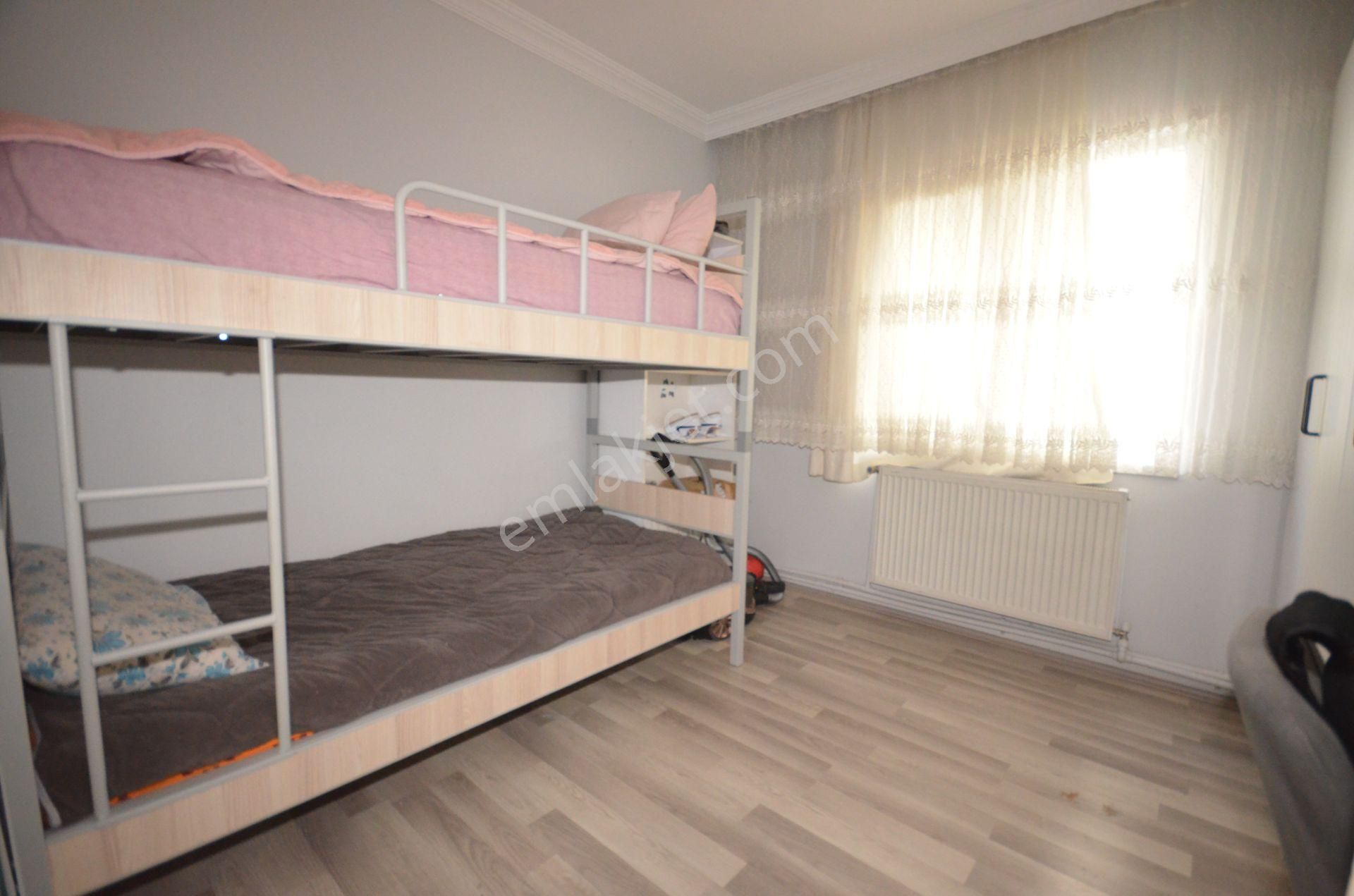 Kalecik Emlak'tan Merkez'de 1.kat 3+1 Yapılı Masrafsız Daire - Görsel 8