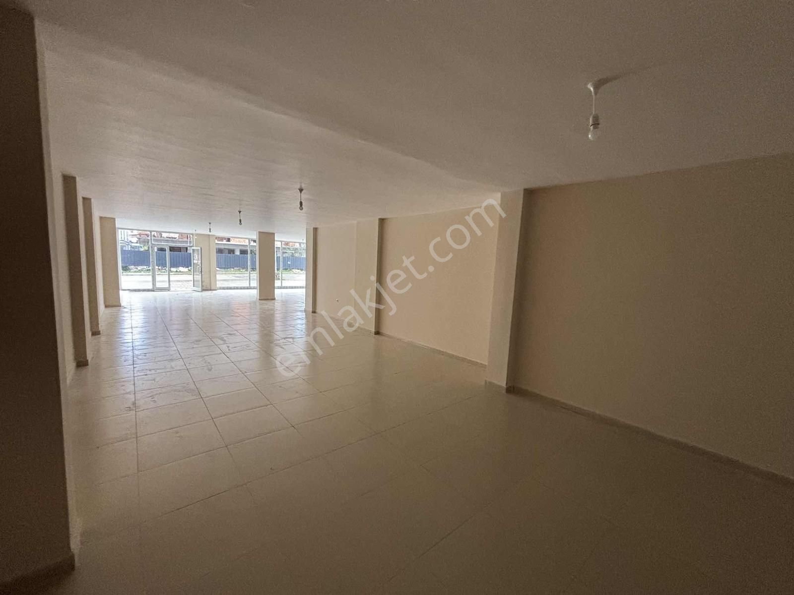 Nilüfer Akçalar'da Kiralık 130 M² Dükkan - Görsel 4