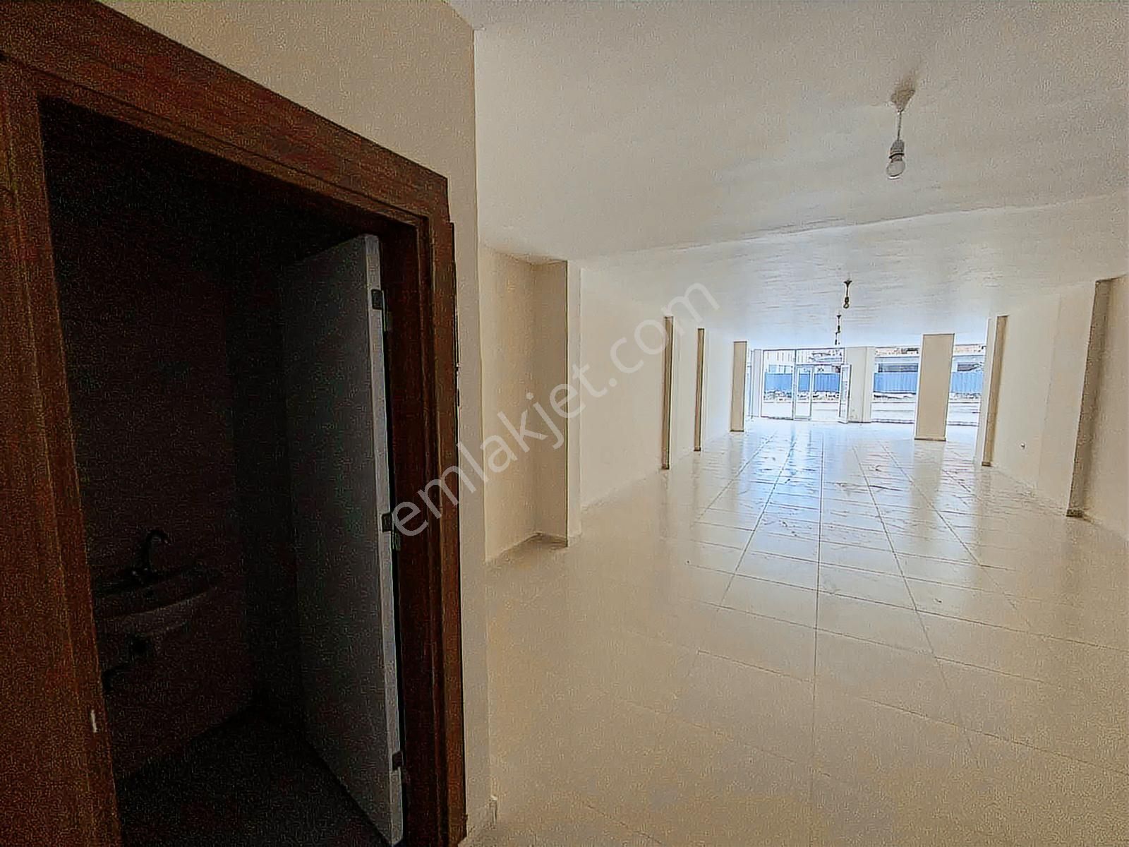 Nilüfer Akçalar'da Kiralık 130 M² Dükkan - Görsel 5