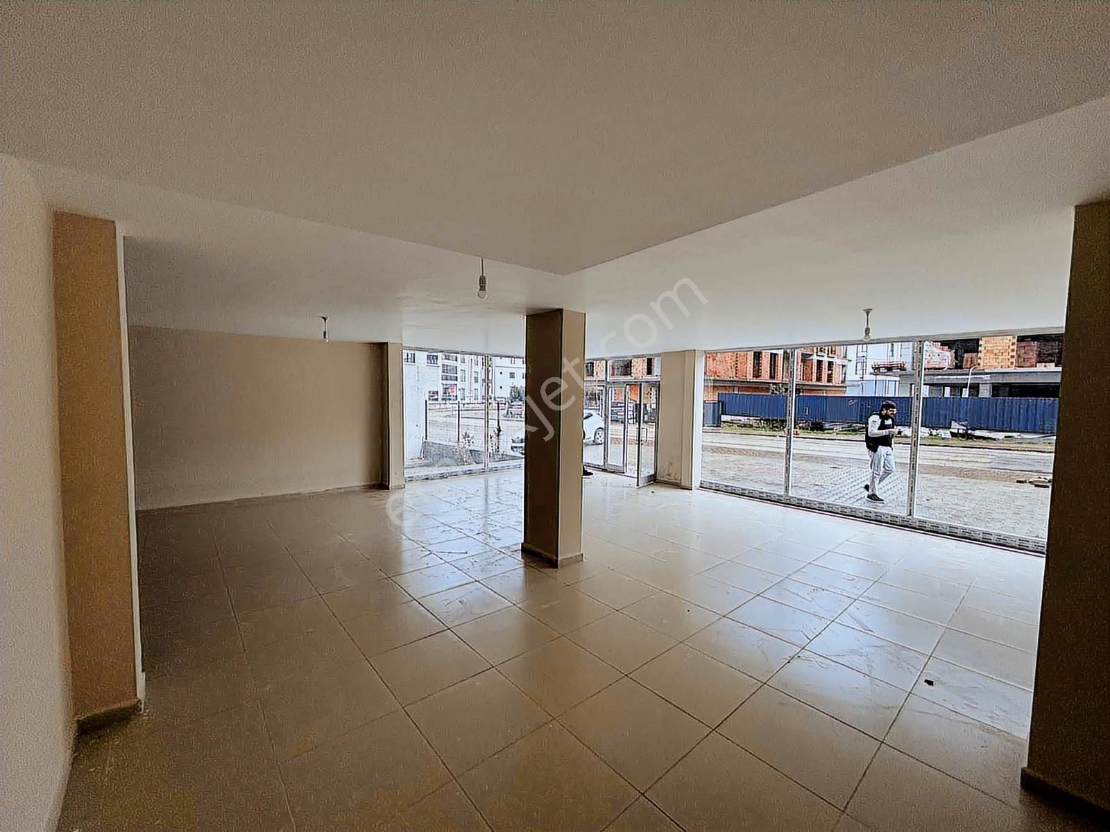 Nilüfer Akçalar'da Kiralık 130 M² Dükkan - Görsel 12