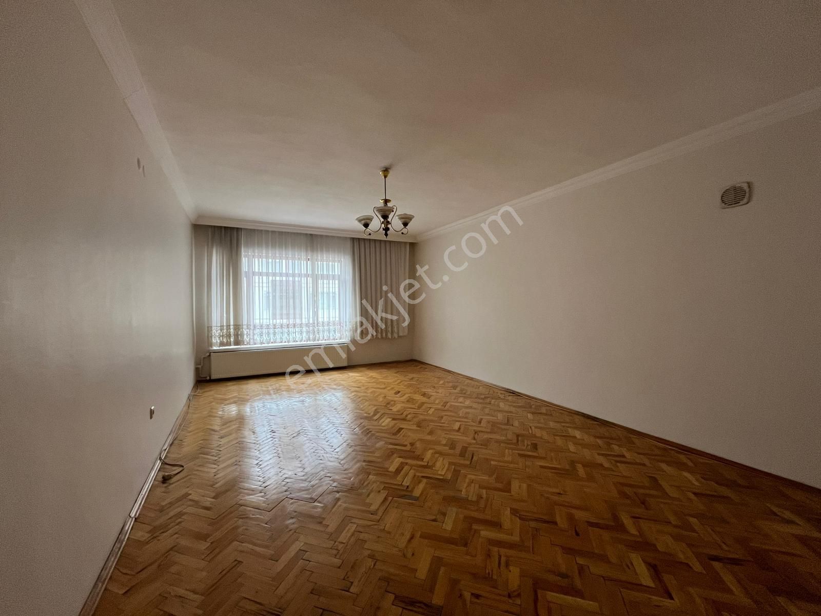 Nasip Emlak Satlık 3+1 Ön Cephe Gülhane Hastanesi Yakını Daire - Görsel 8